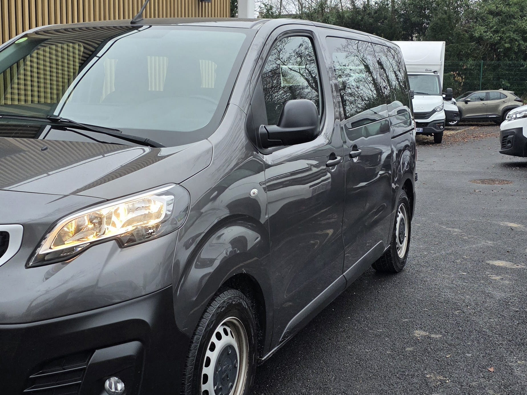 Peugeot Traveller, 2018, Diesel, 9 places et plus