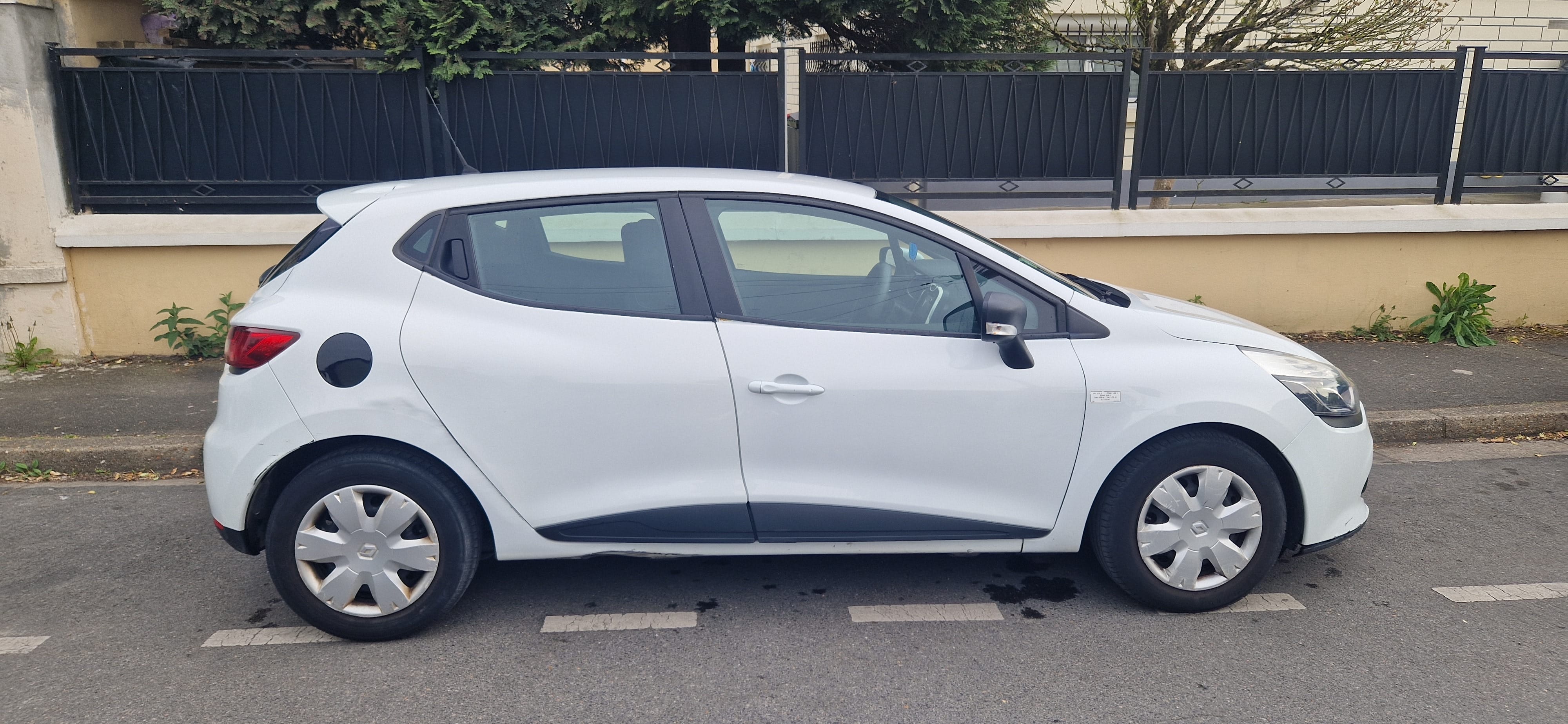 Renault Clio Société 1.5L DCI 90 CV avec Climatisation