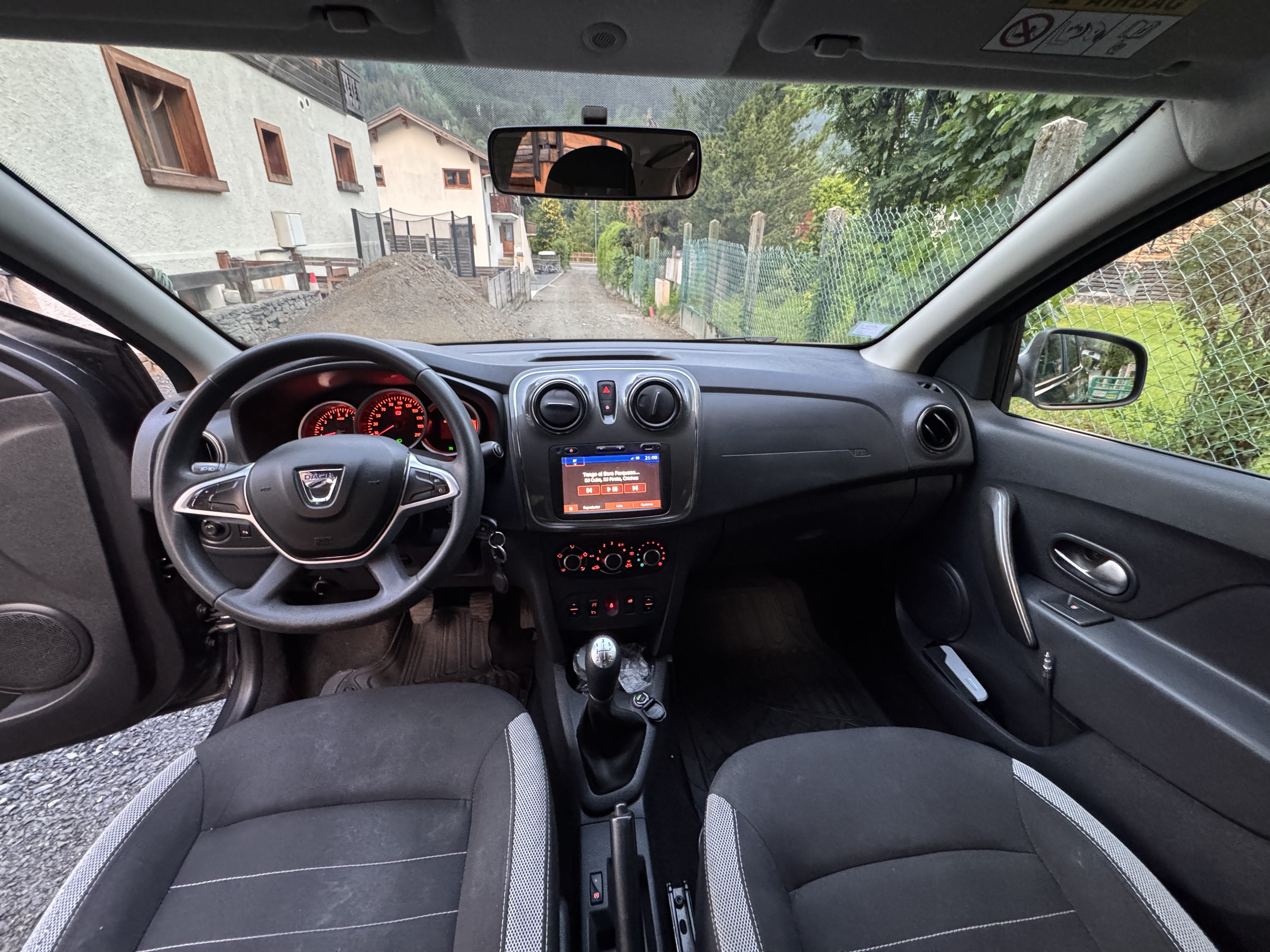 Dacia Sandero Stepway avec GPS