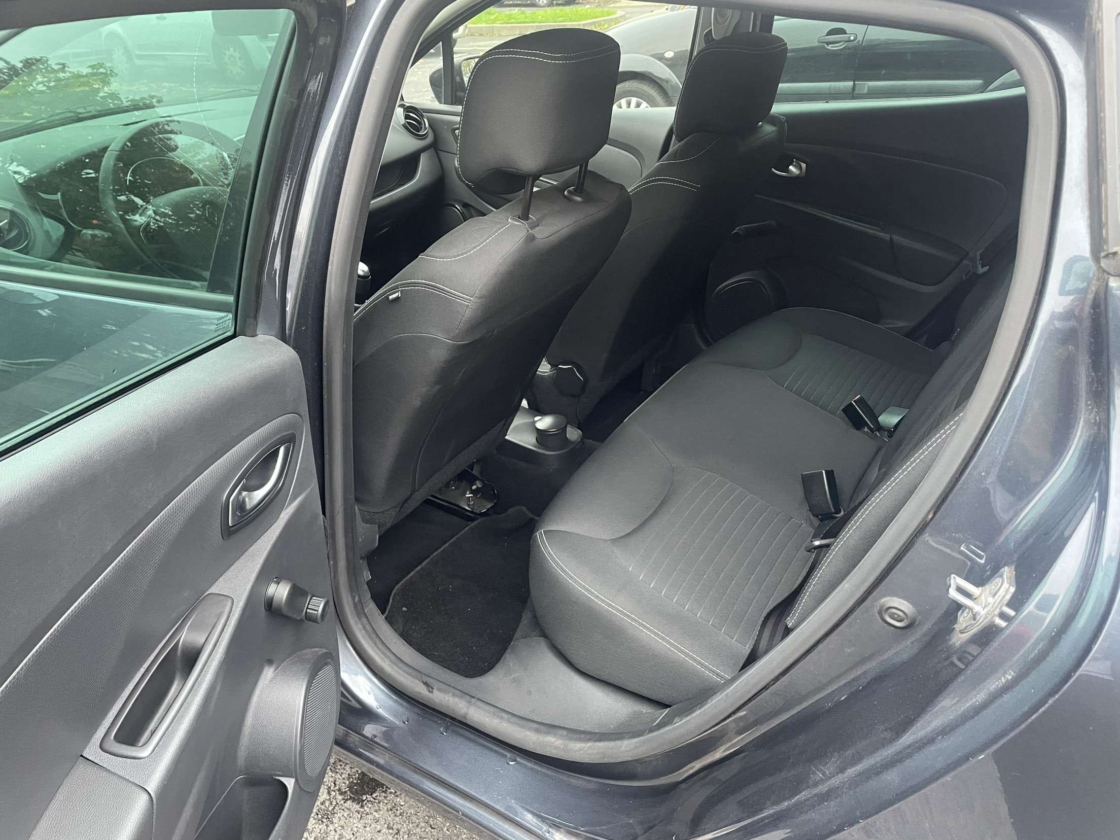 Renault Clio Paris / CDG / Crit’air 1
