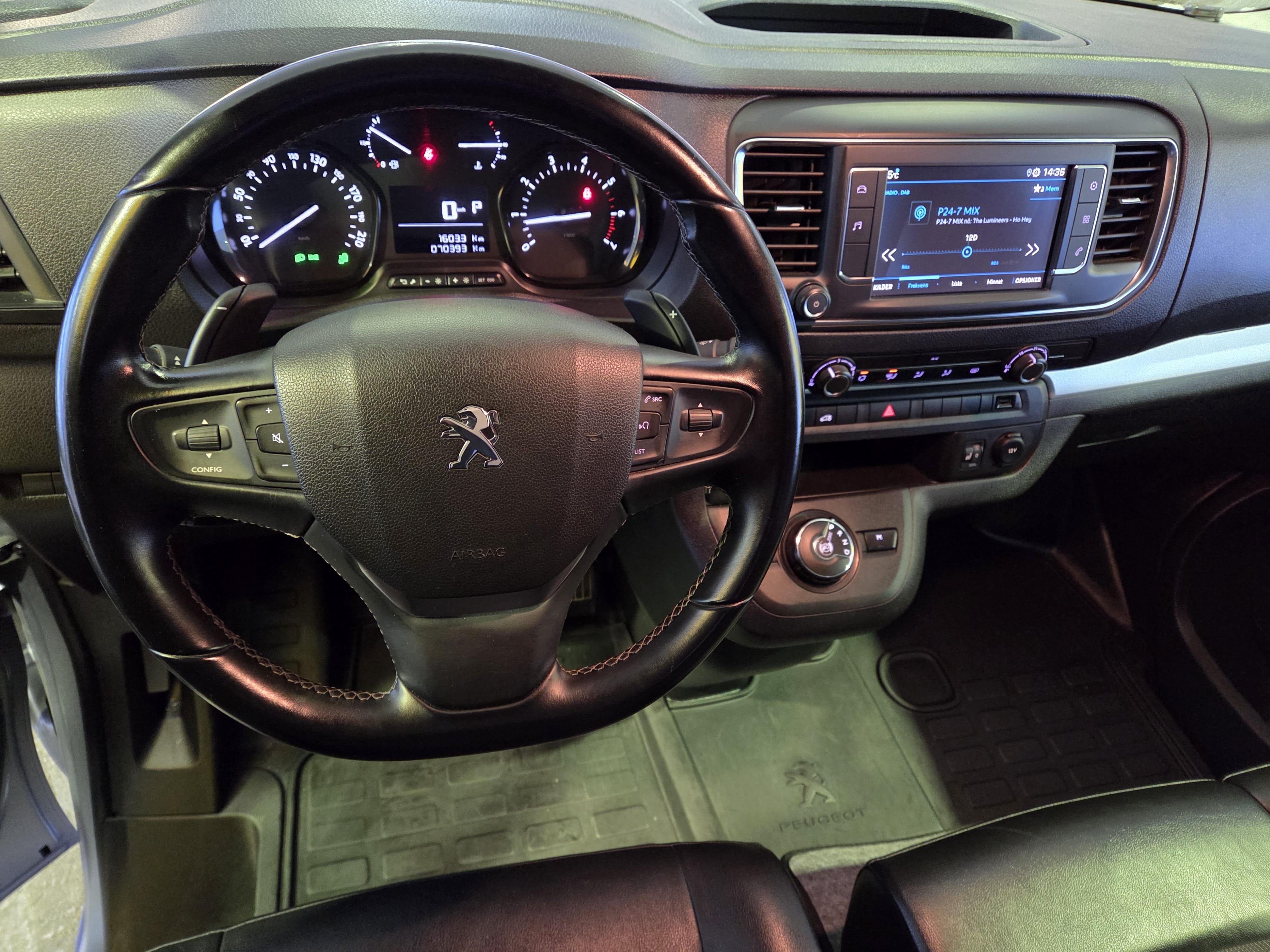 Peugeot Expert med Bluetooth audio