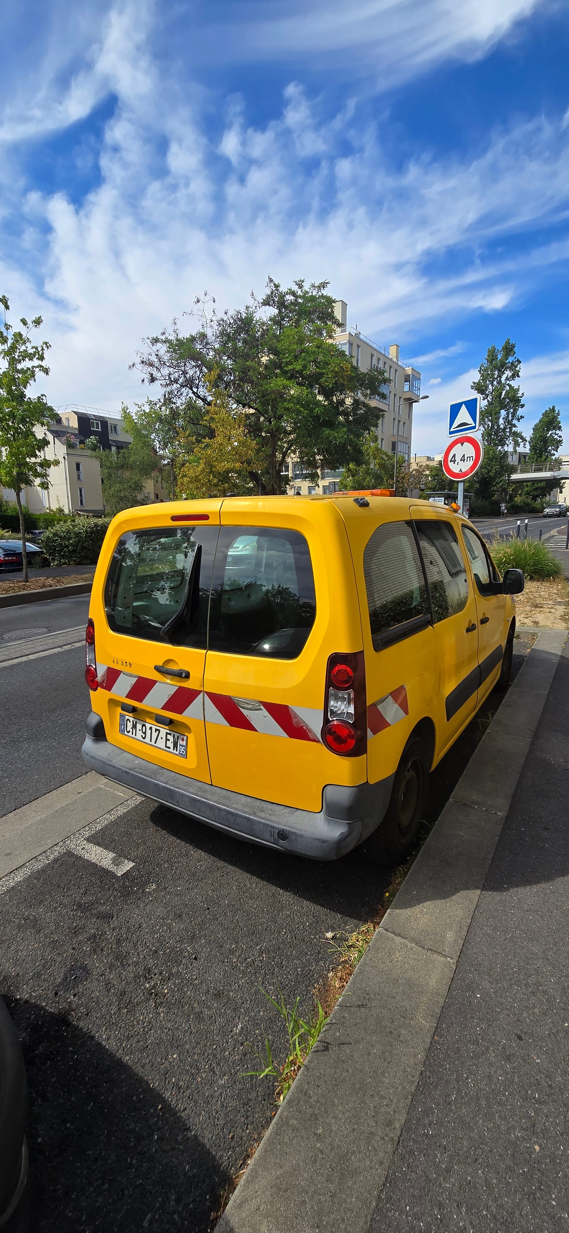 Citroen Berlingo avec Autoradio