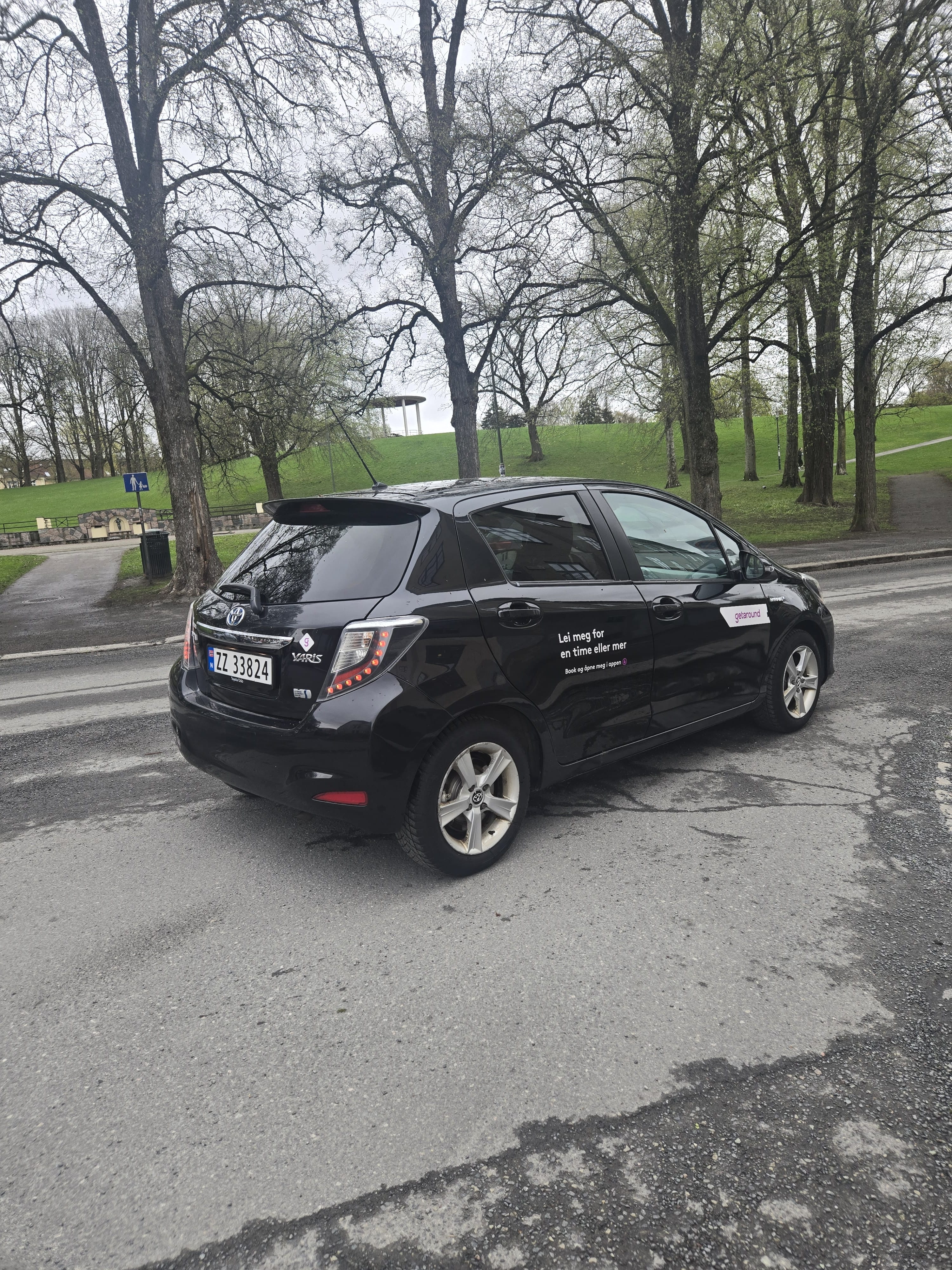Toyota Yaris Hybrid 1,5 Hybrid, Automat with Cruise control