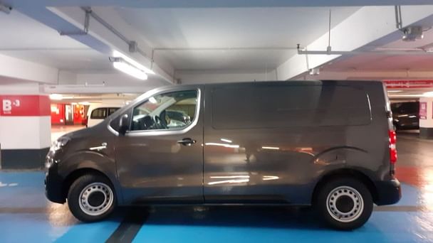 Opel Vivaro #789 P2 avec Climatisation