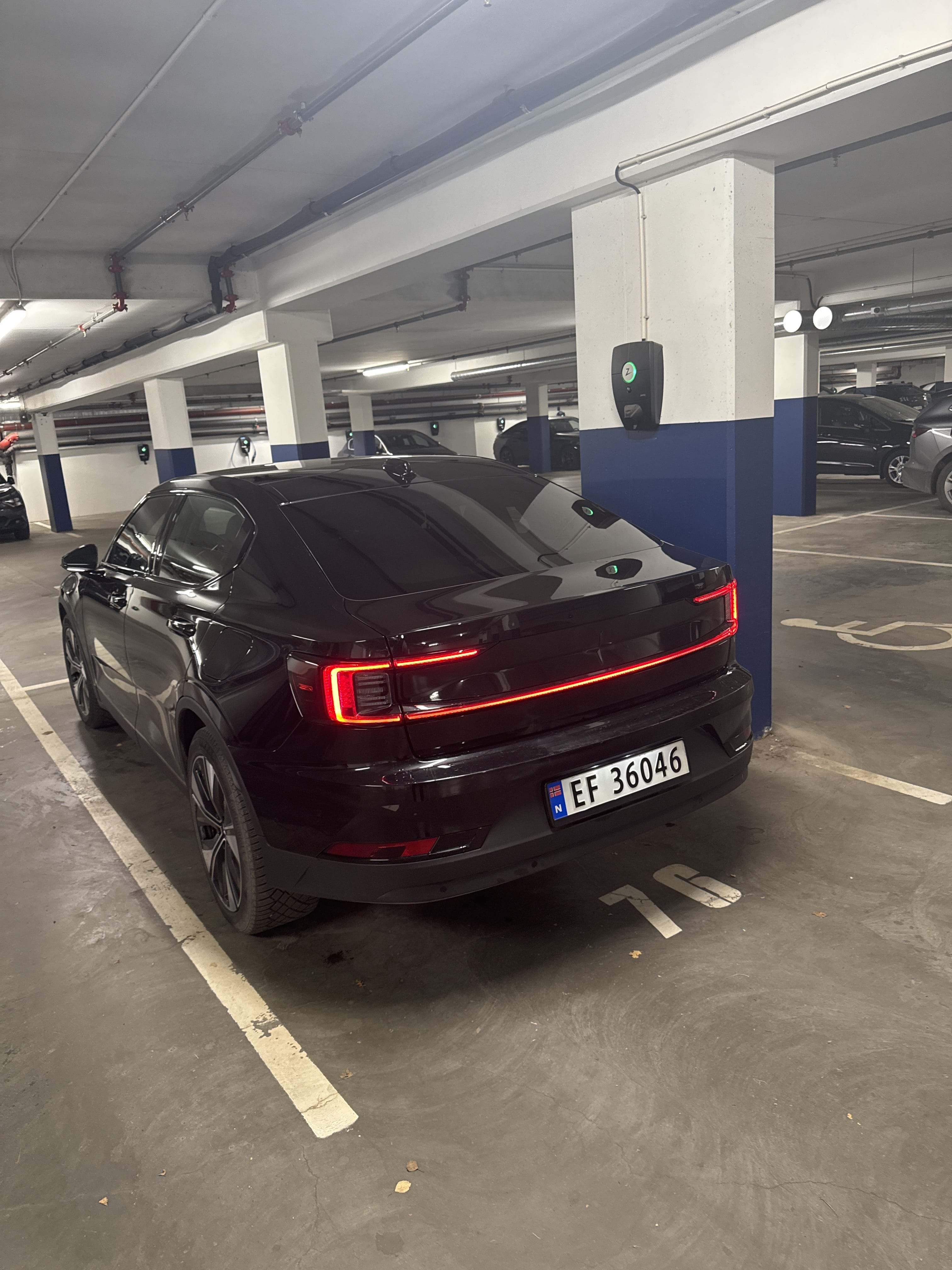 Polestar 2 Long Range Dual Motor med GPS