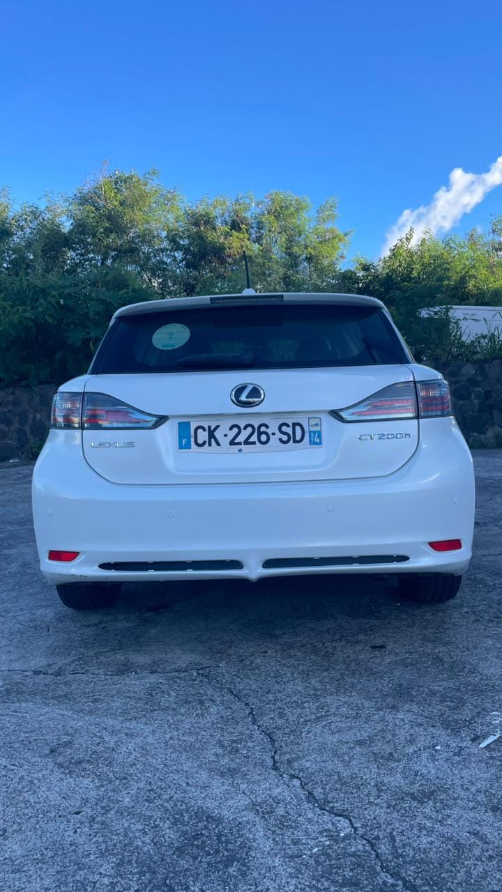 Lexus CT 200h avec Caméra de recul