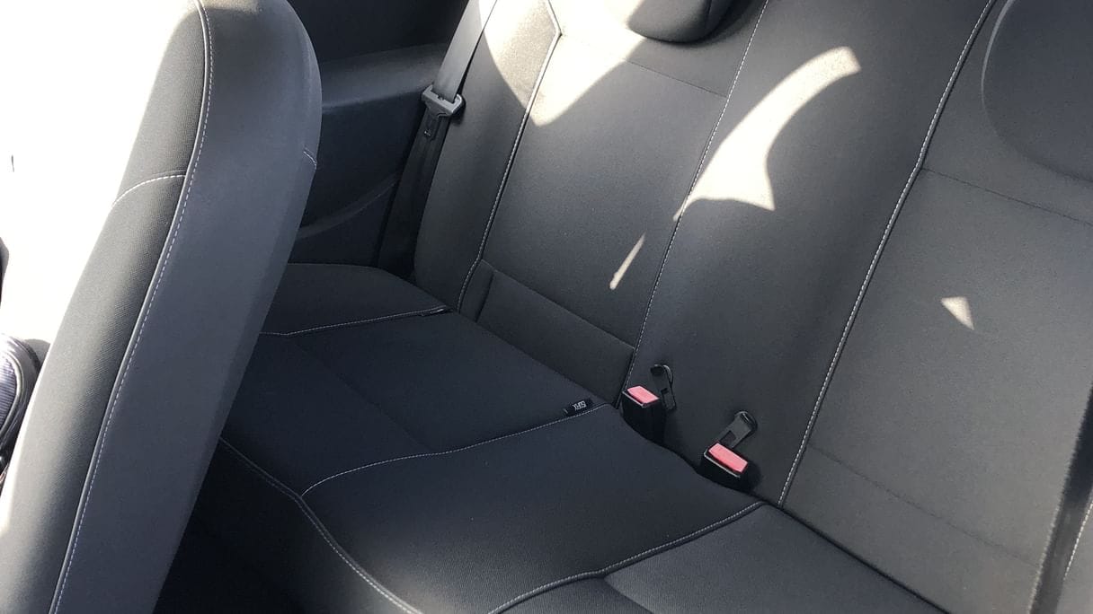 Renault Twingo II 1.2 essence 75 ch à Pessac & aéroport Bordeaux (réf BT476)