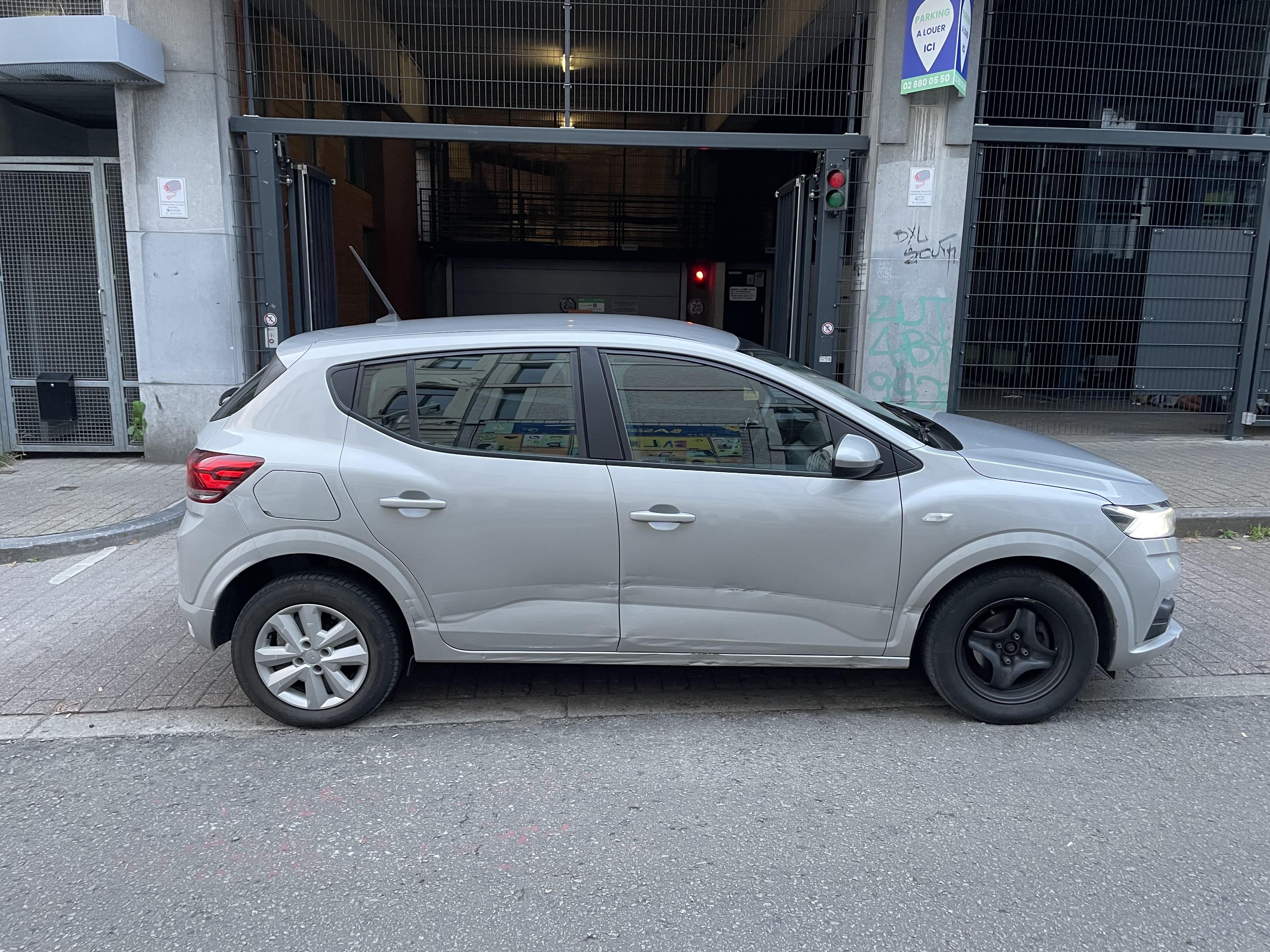 Dacia Sandero Automatic met Cruise control