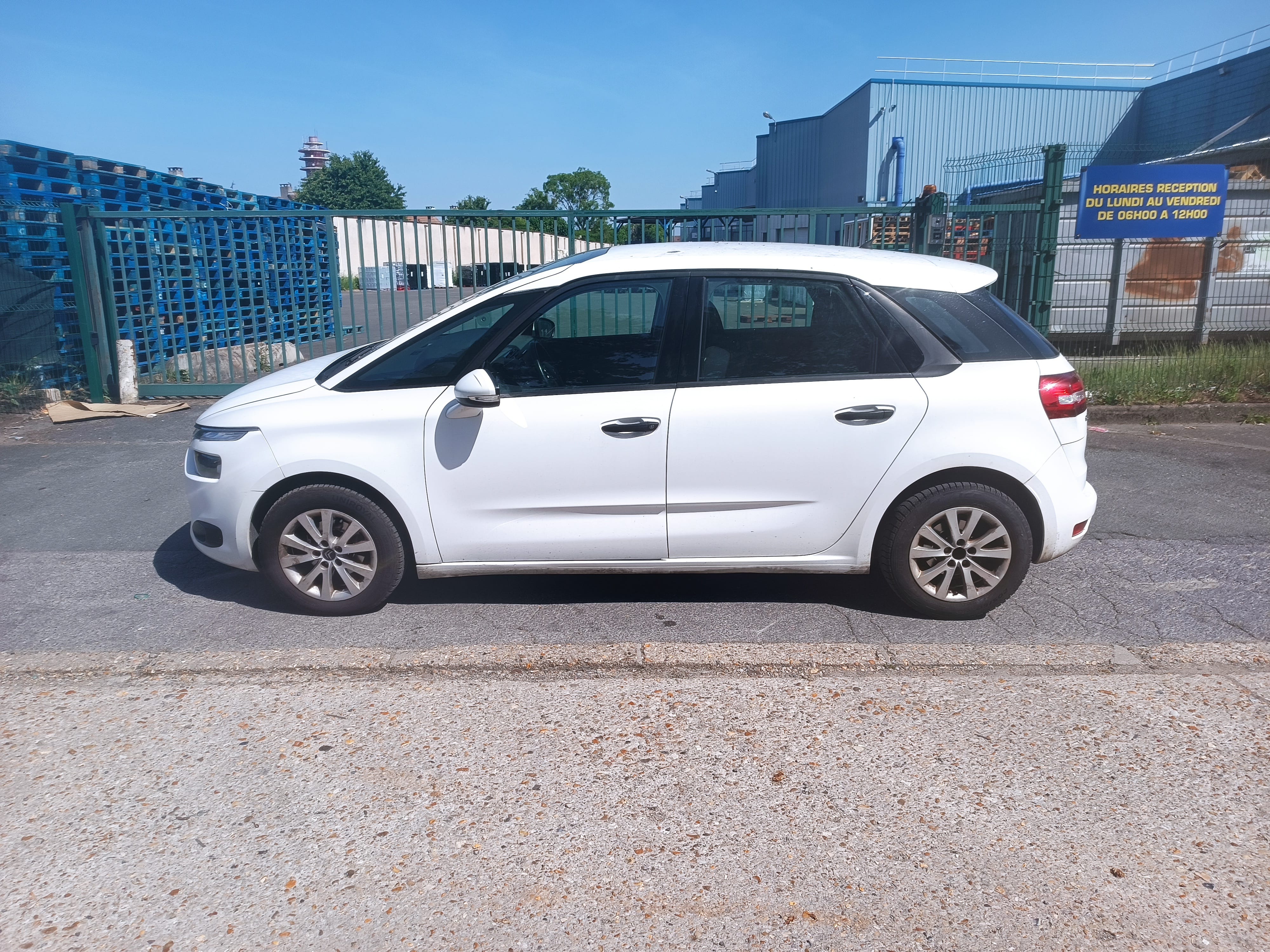 Citroen C4 Picasso avec Entrée audio / iPod