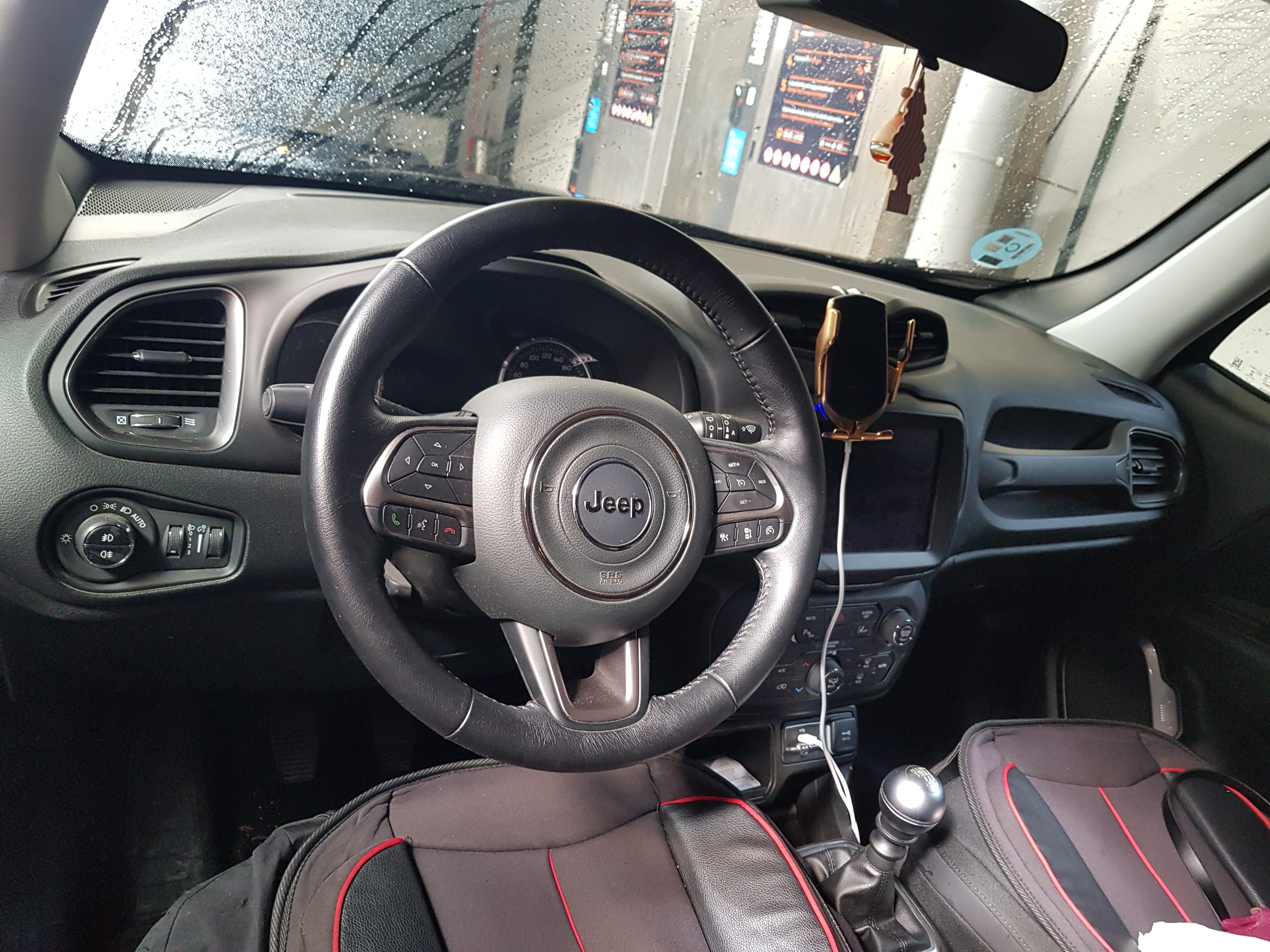 Jeep Renegade con Control de velocidad