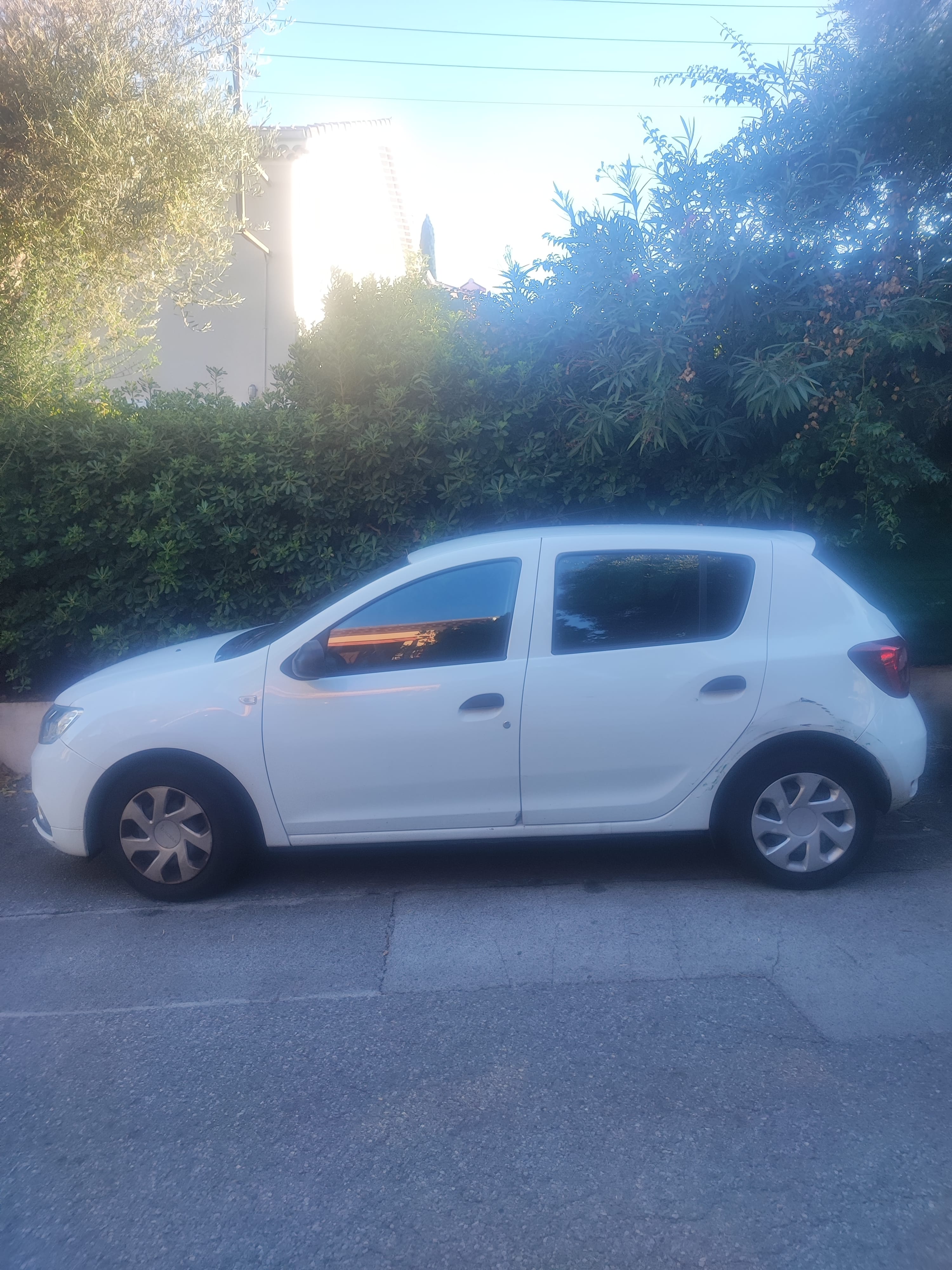 Dacia Sandero avec Audio Bluetooth