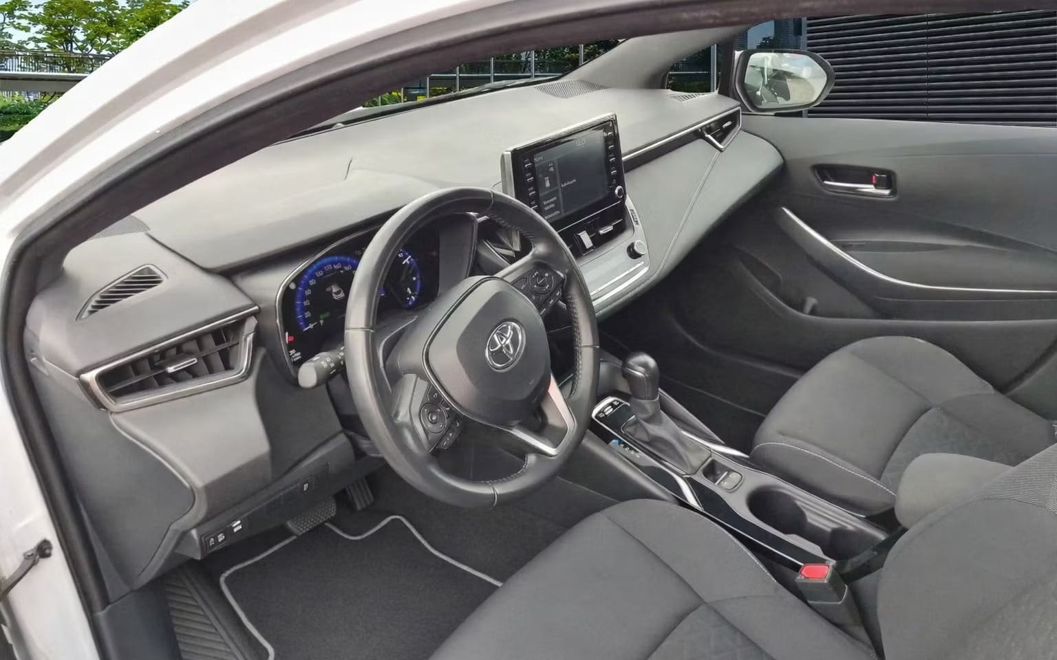 Toyota Corolla con Control de velocidad