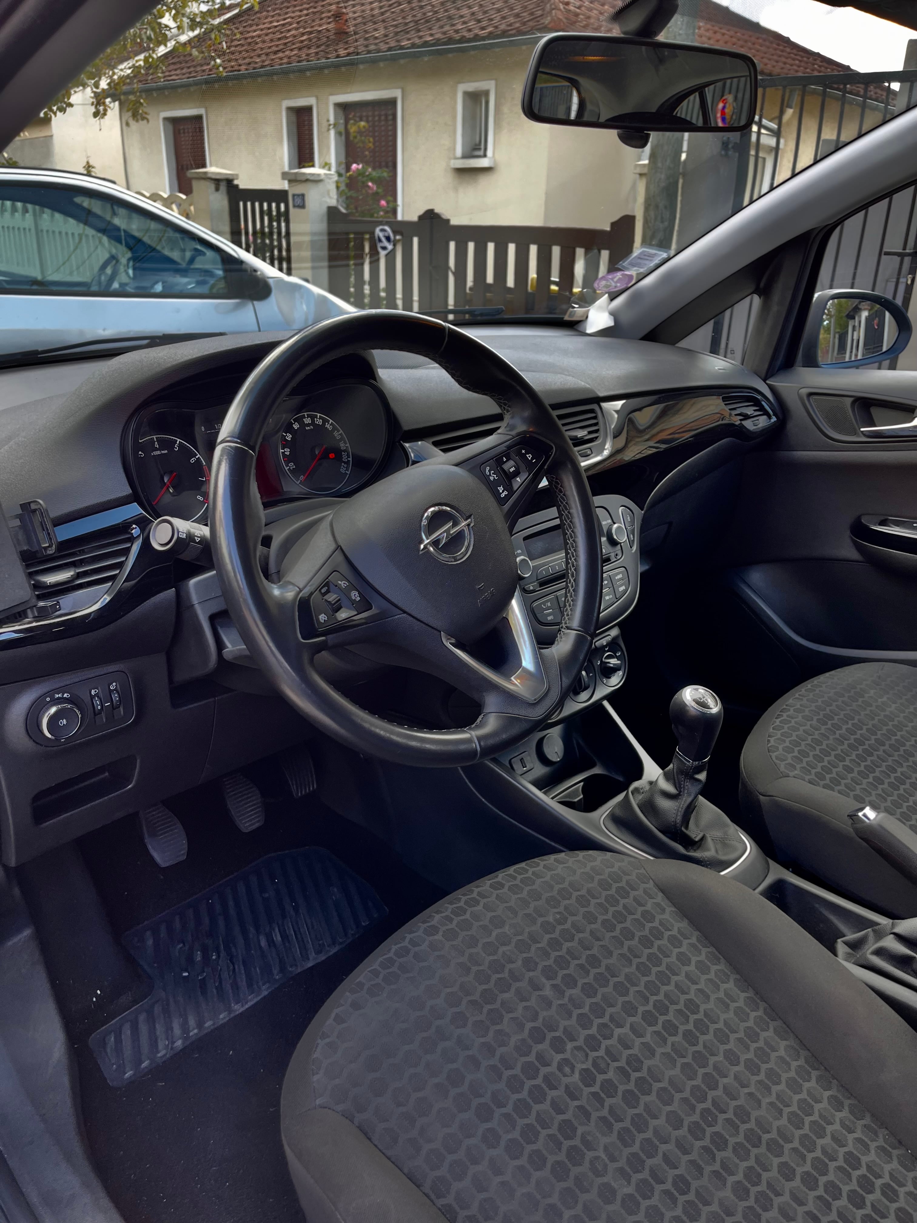 Opel Corsa 1.4 Twinport 90 ch avec Audio Bluetooth