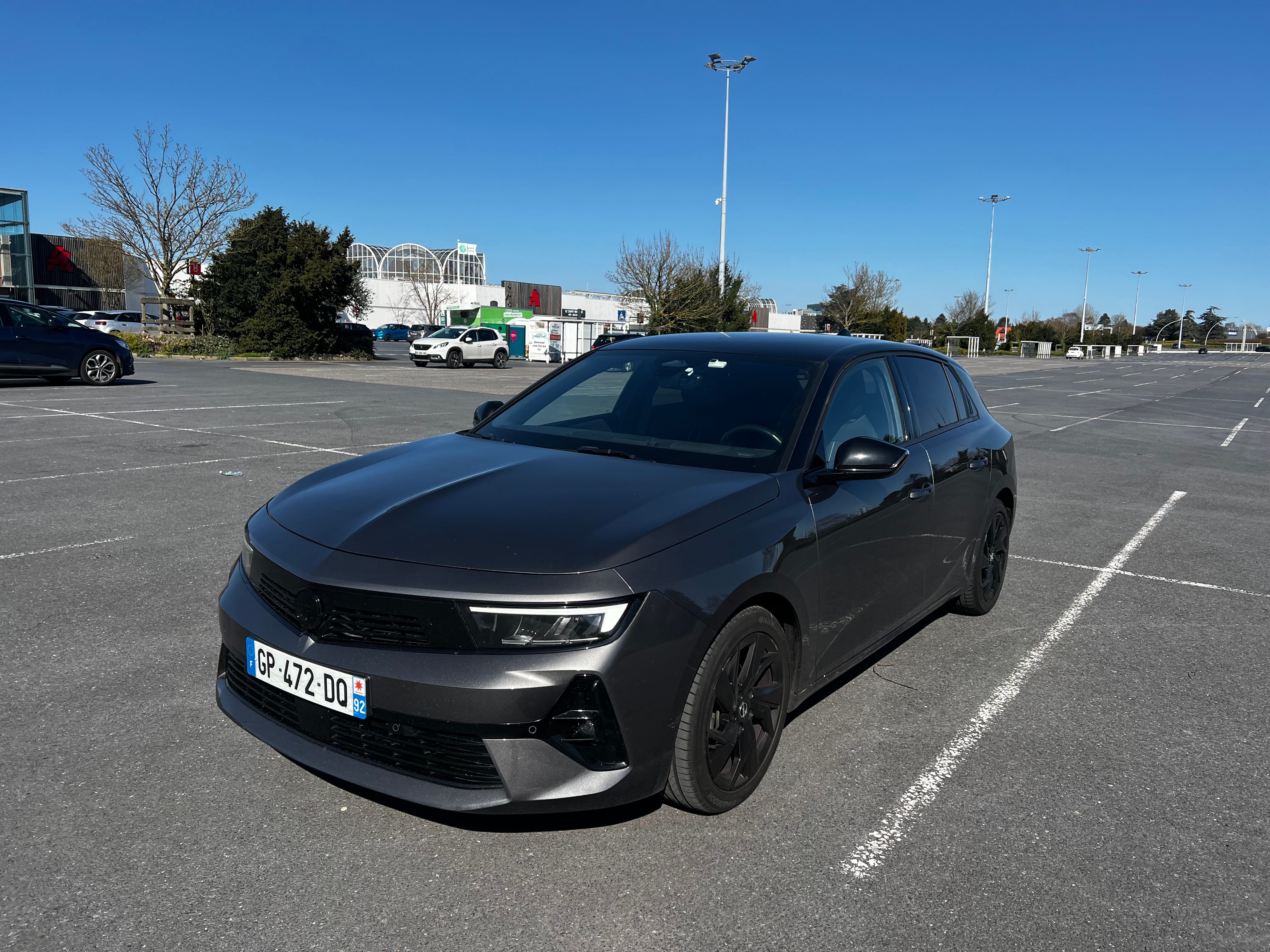 Opel Astra, 2023, Essence 95