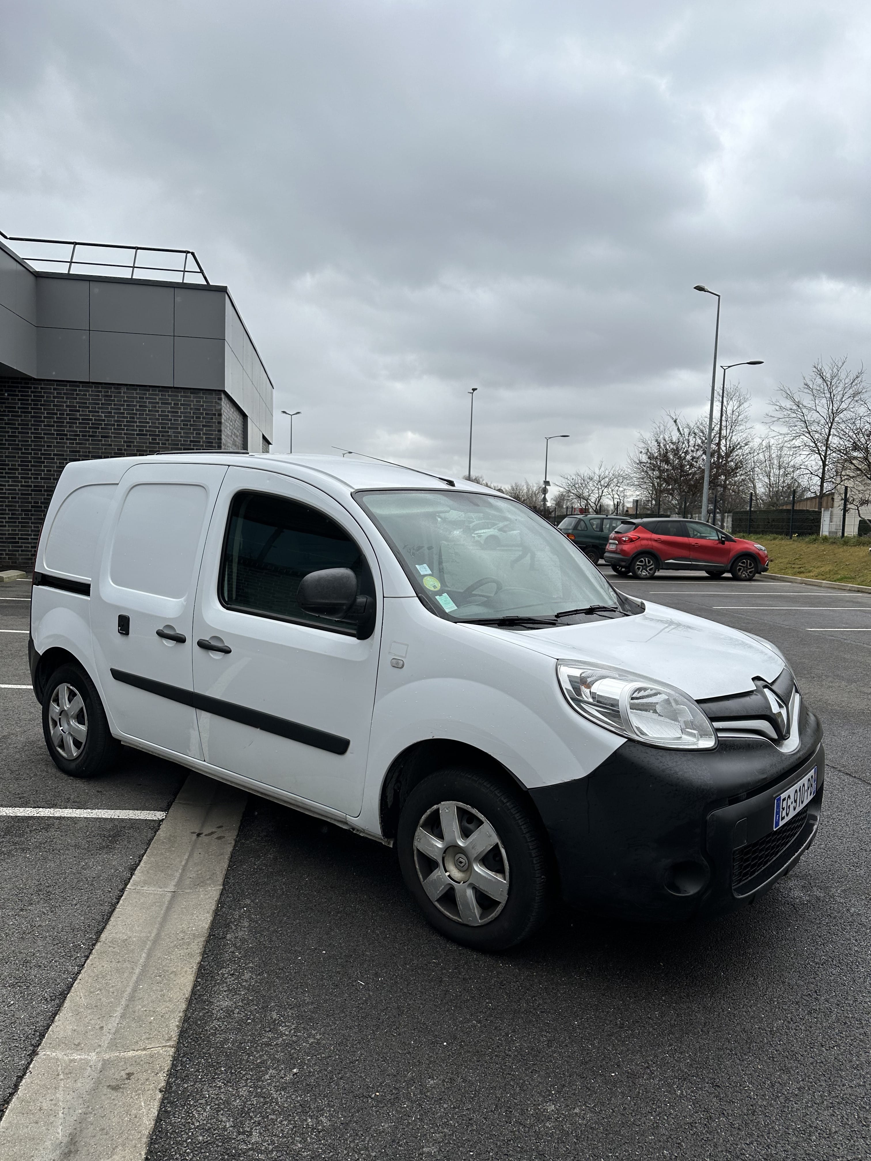Renault Kangoo Express avec Entrée audio / iPod