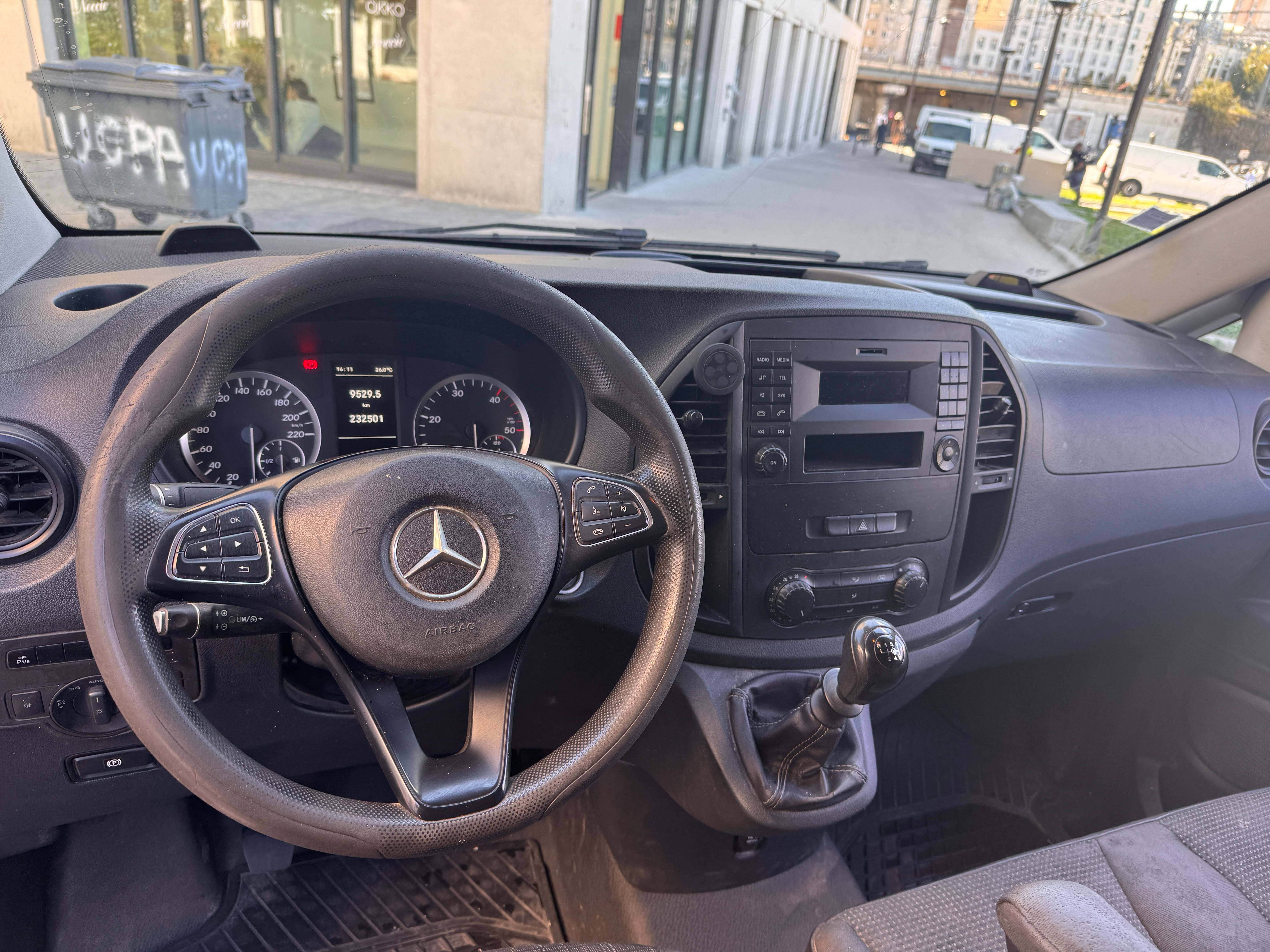 Mercedes-Benz Vito avec Siège bébé