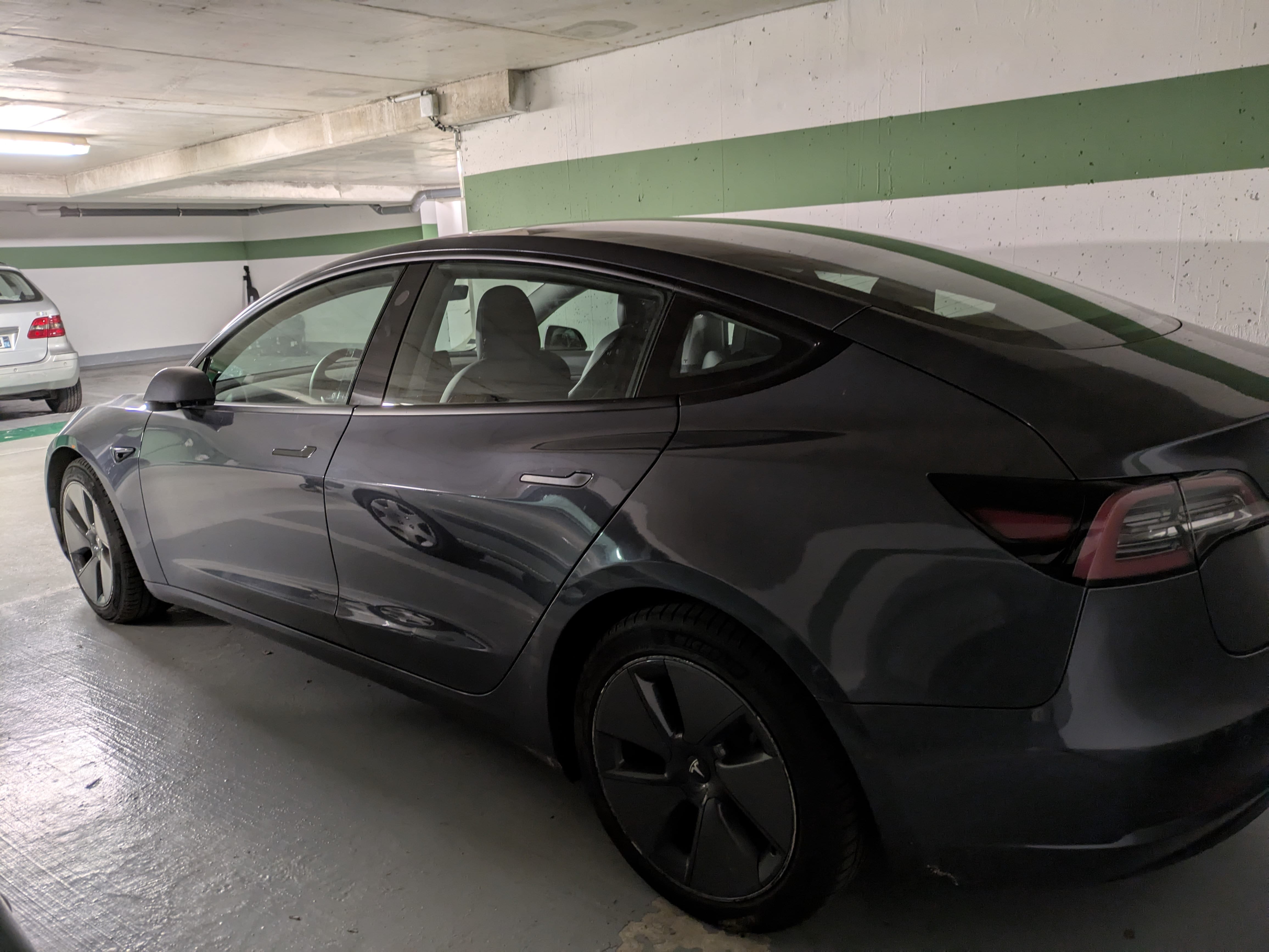 Tesla Model 3 avec Climatisation