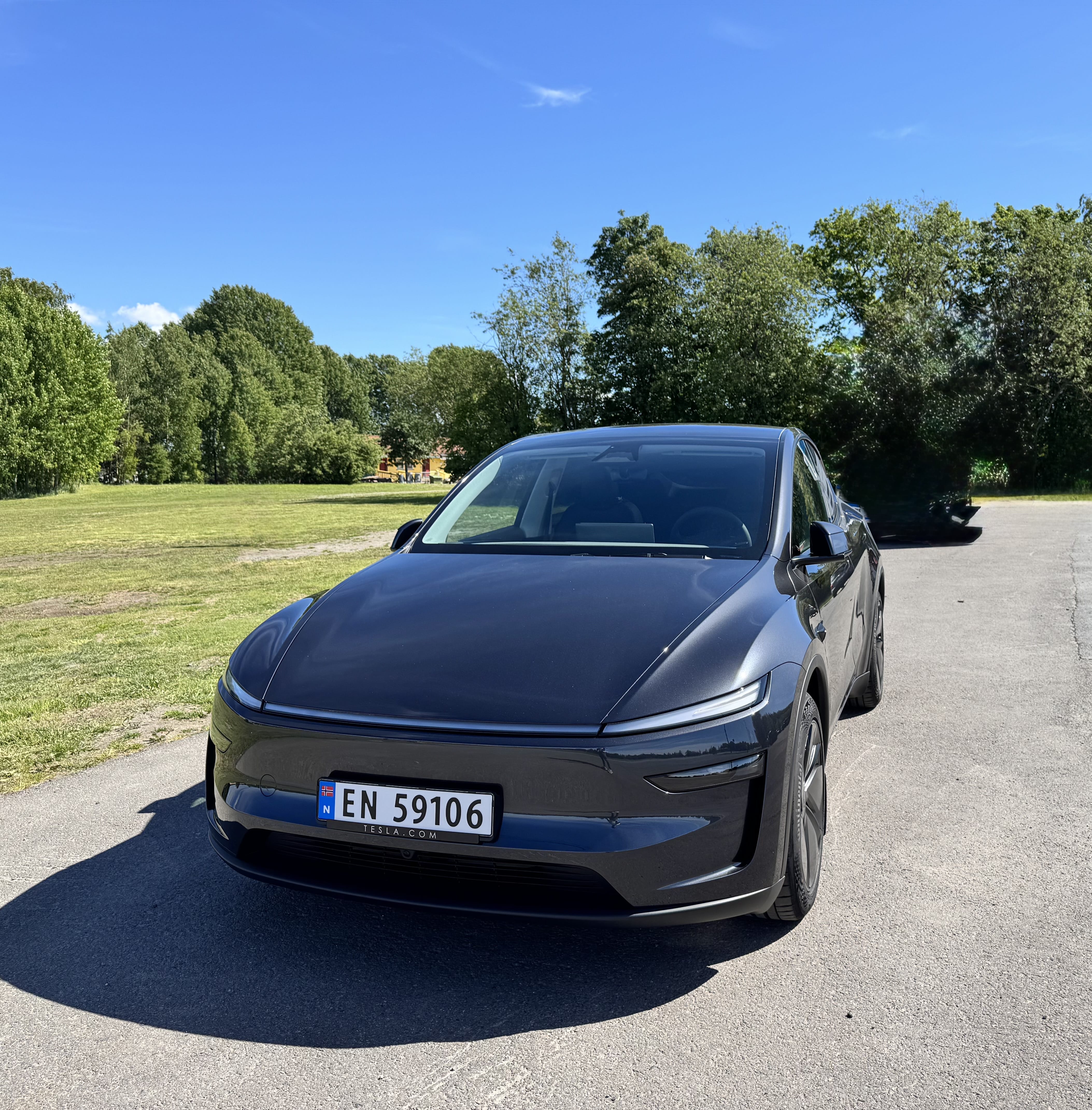 Tesla Model Y Long Range med Aircondition