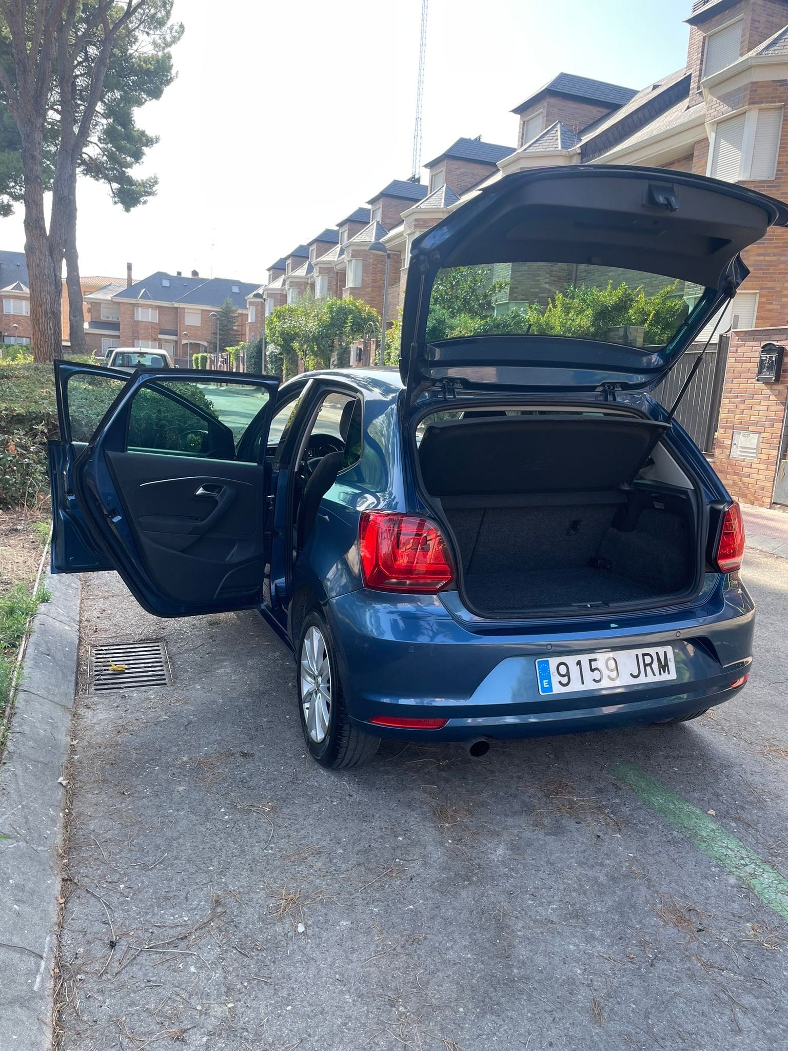 Volkswagen Polo 1.2 TSI 90CV ETIQUETA C con Control de velocidad