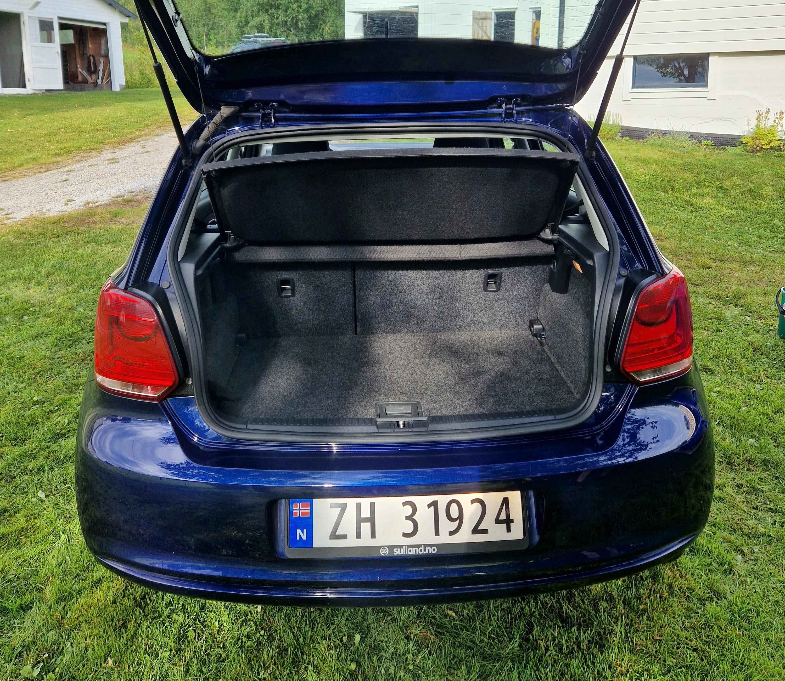 Volkswagen Polo med Bilradio