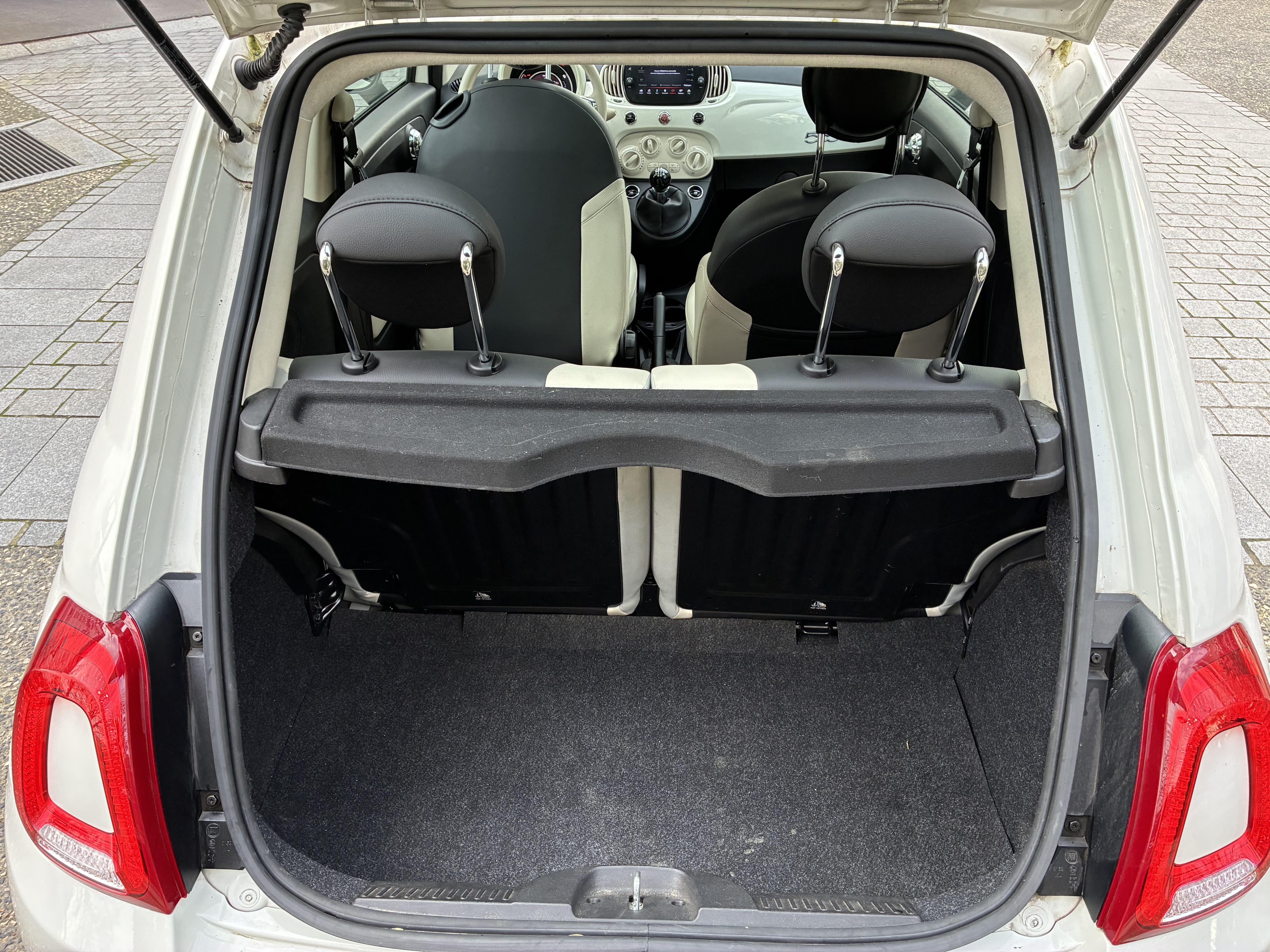 Fiat 500 1.0 HYBRIDE avec Port USB