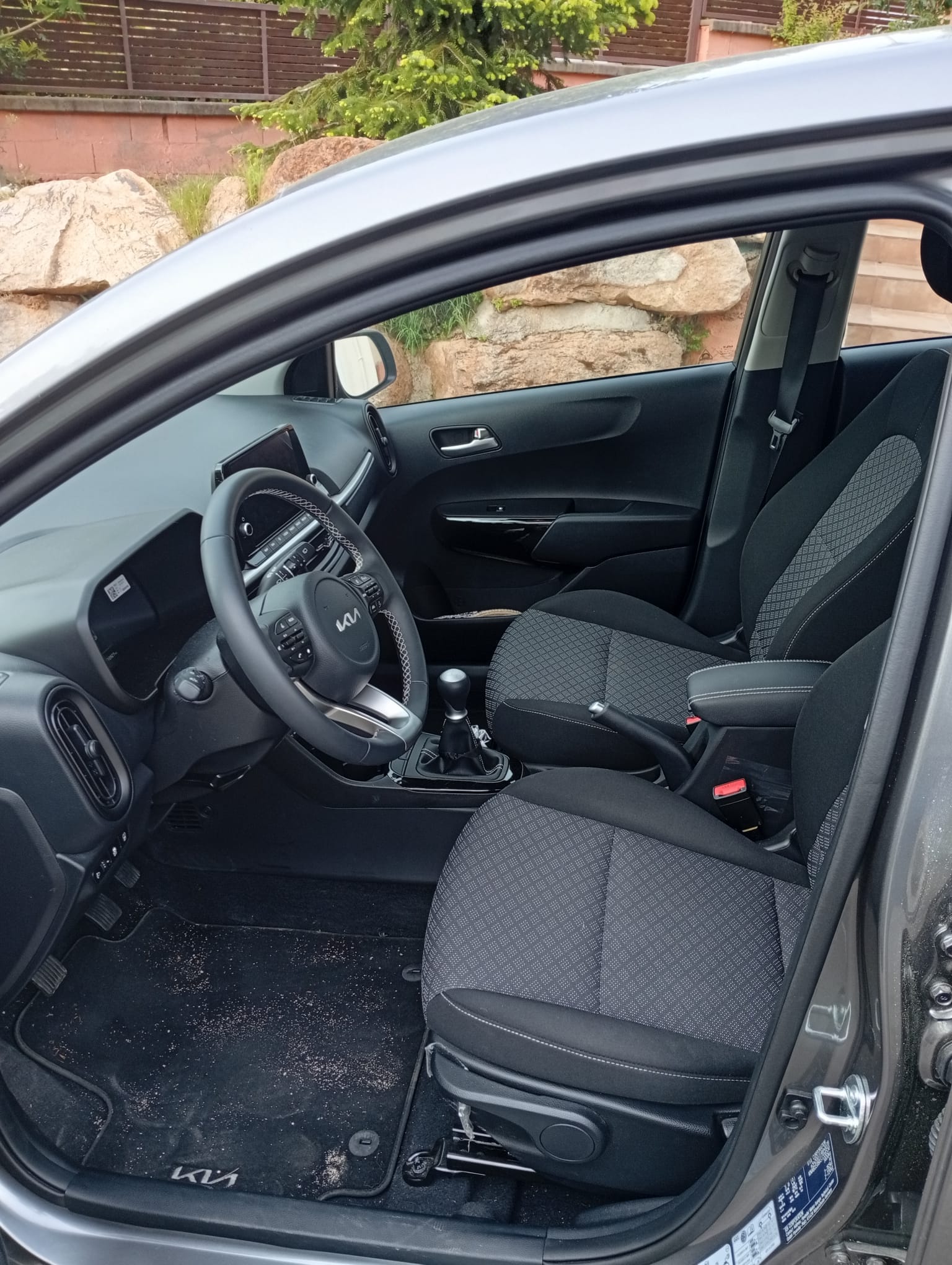 Kia Picanto con Audio Bluetooth