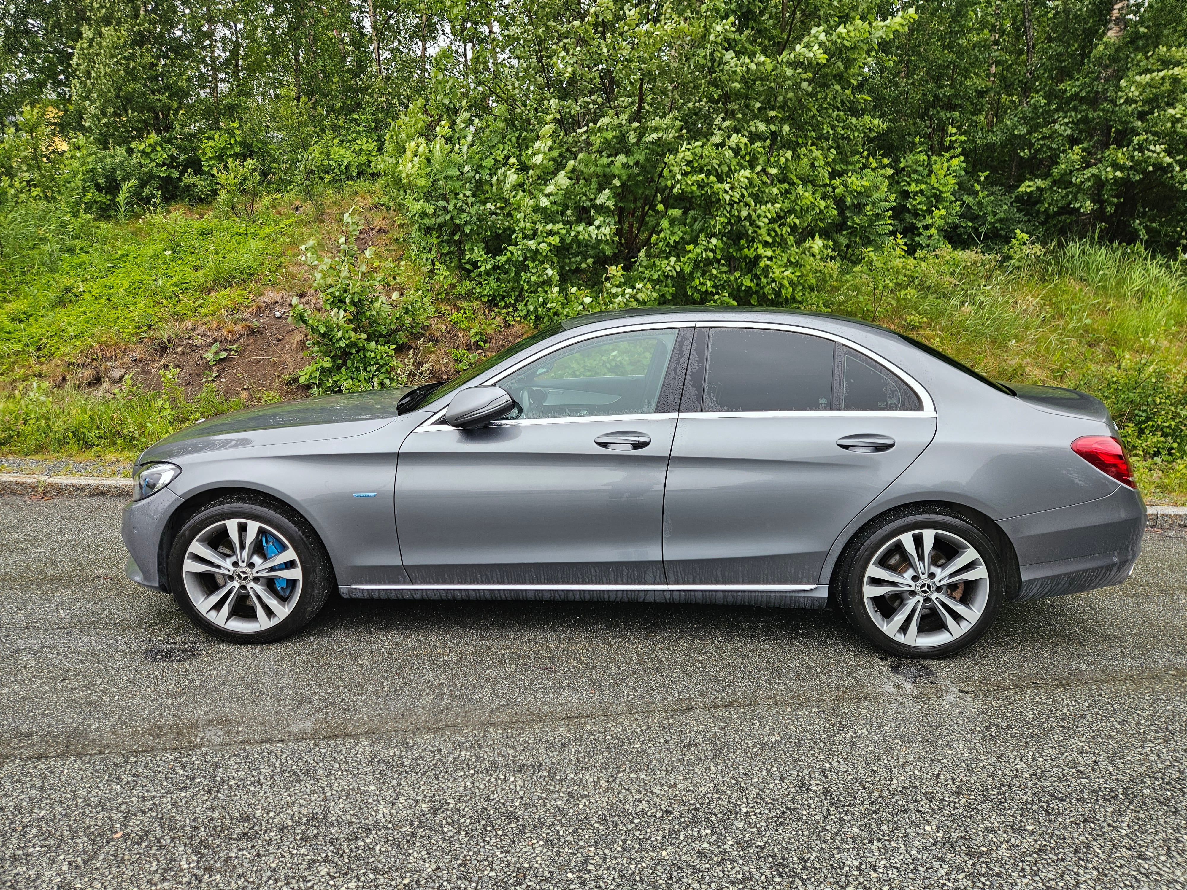 Mercedes-Benz C350e med Aircondition