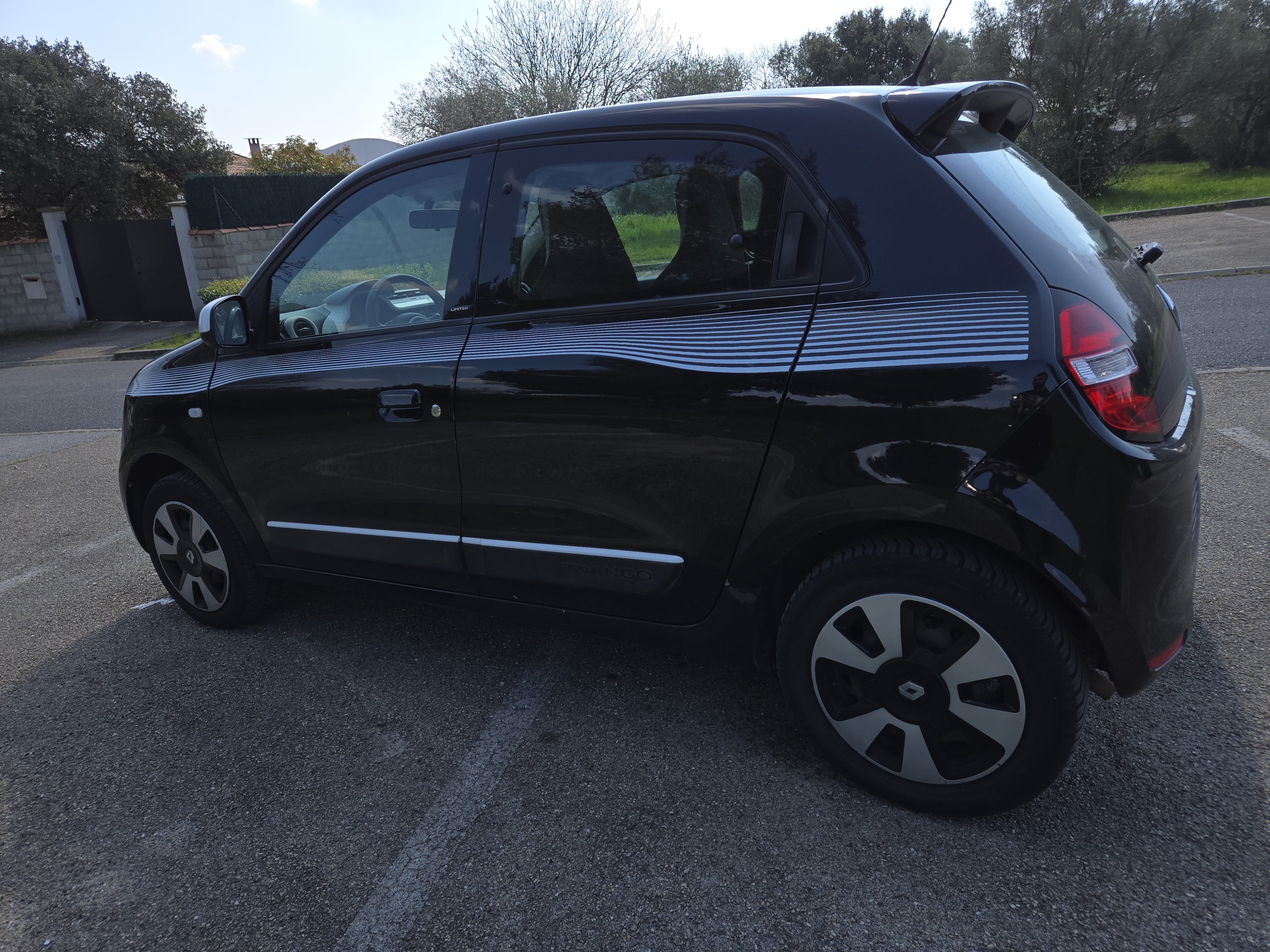 Renault Twingo III avec Climatisation
