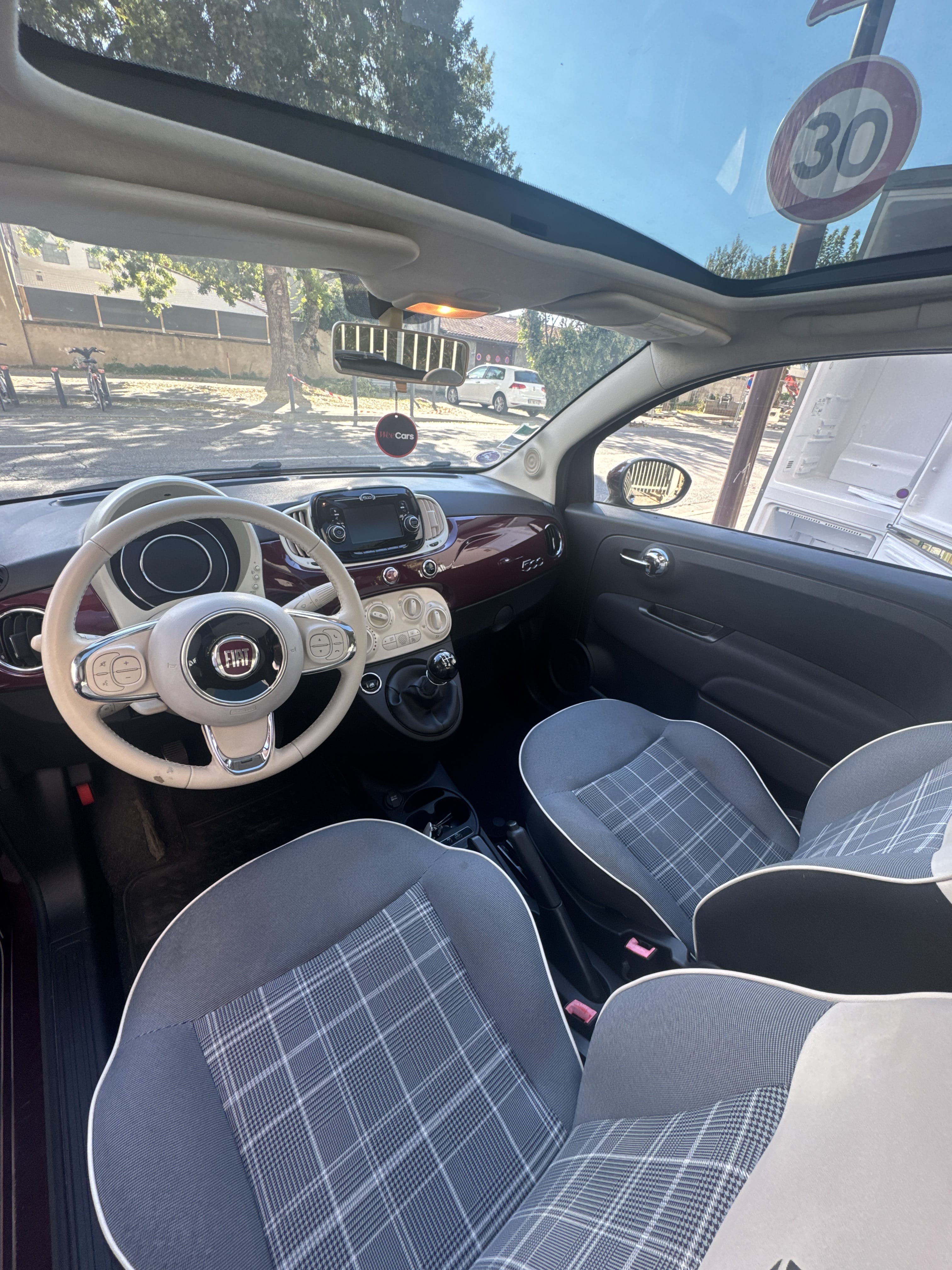Fiat 500 Lounge avec Audio Bluetooth
