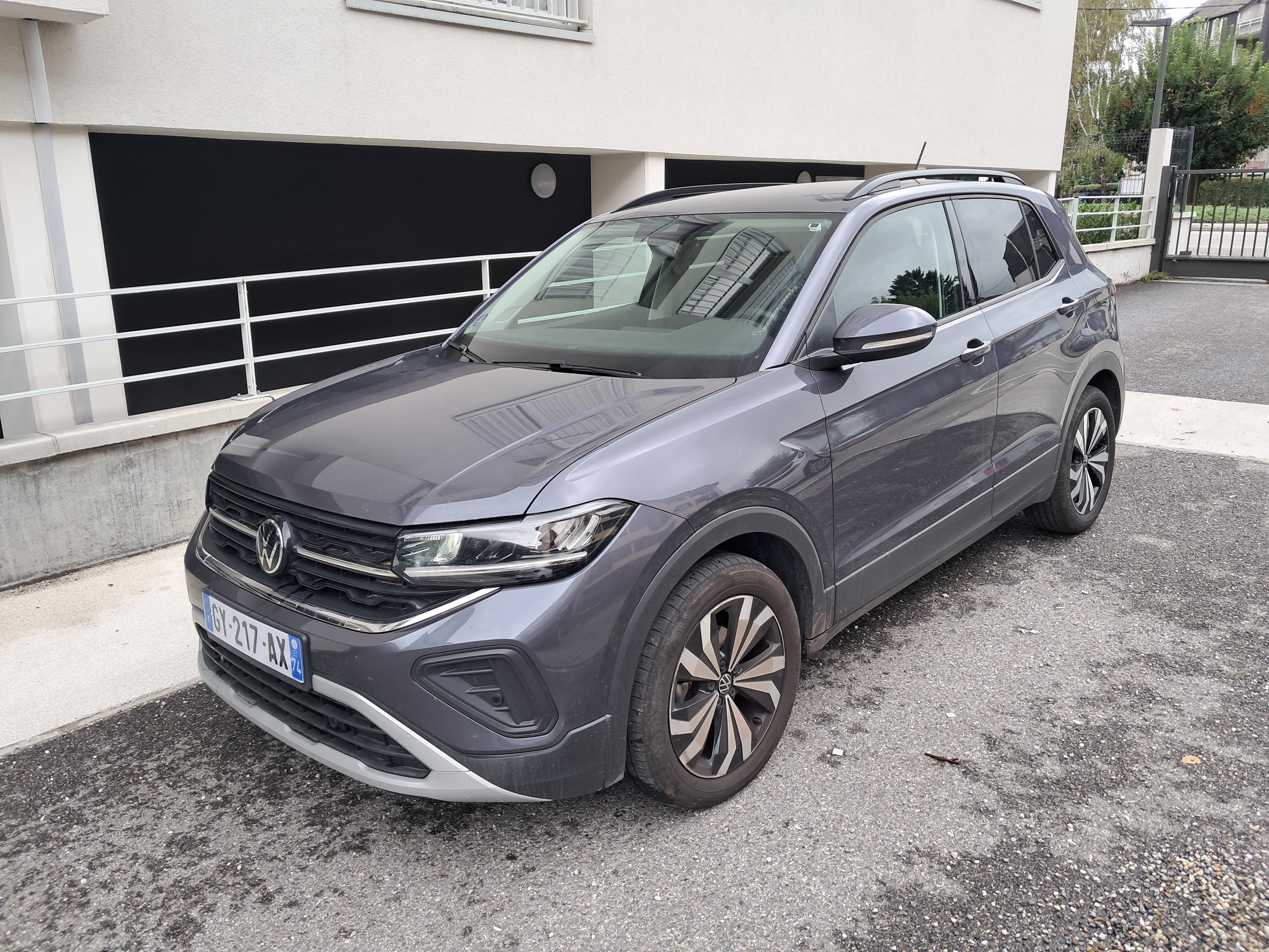 Volkswagen T-Cross essence, 2024, Essence 98