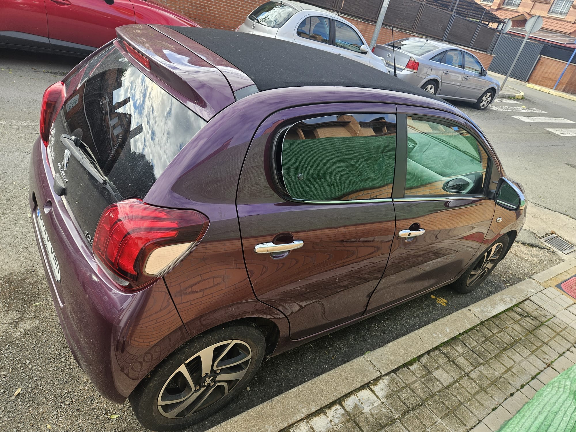 Peugeot 108 con Aire acondicionado