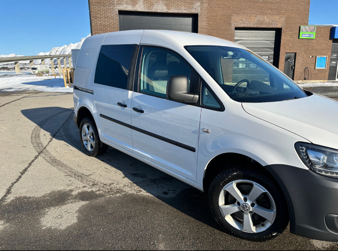 Volkswagen Caddy Varebil with Air conditioning
