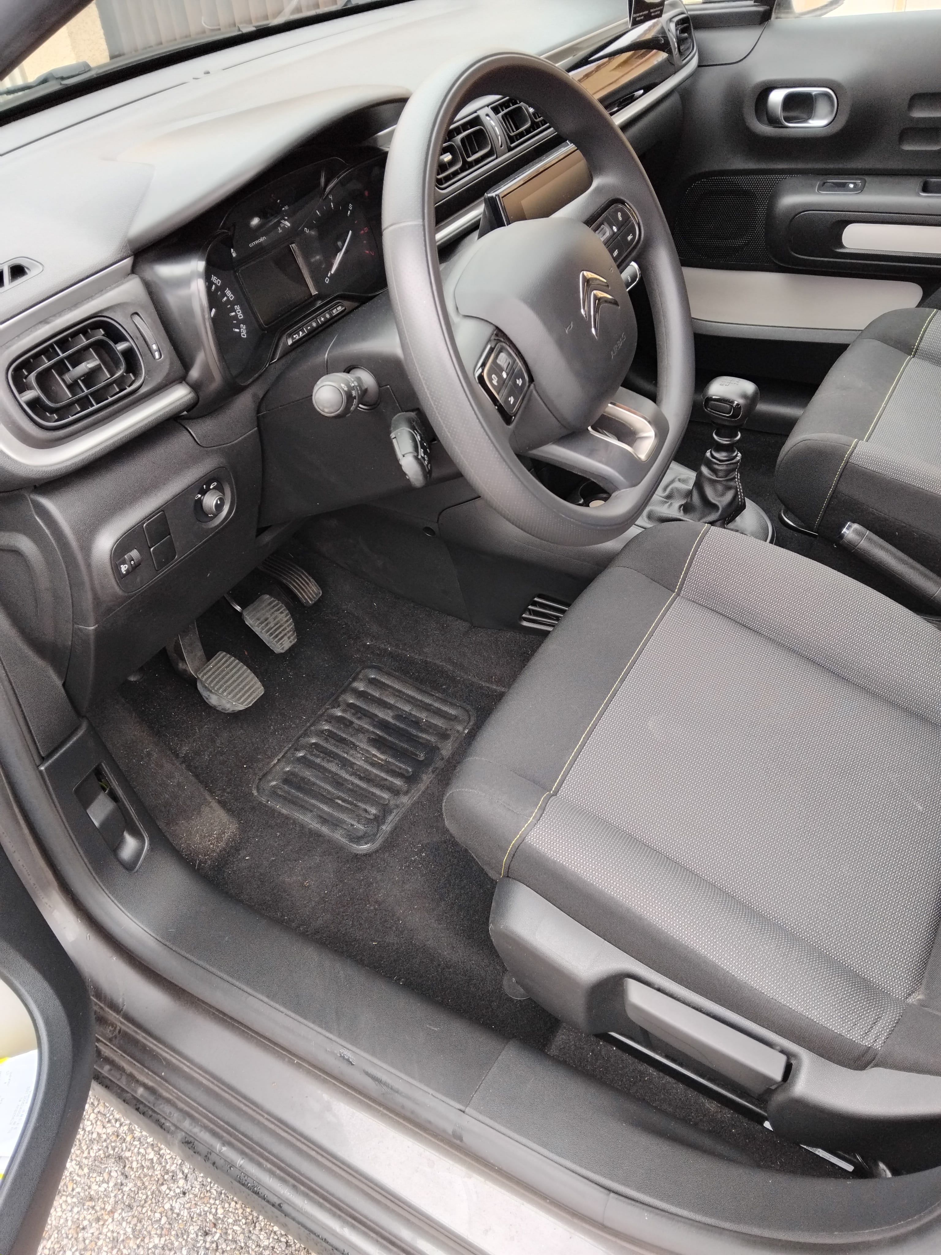 Citroen C3 avec Siège bébé