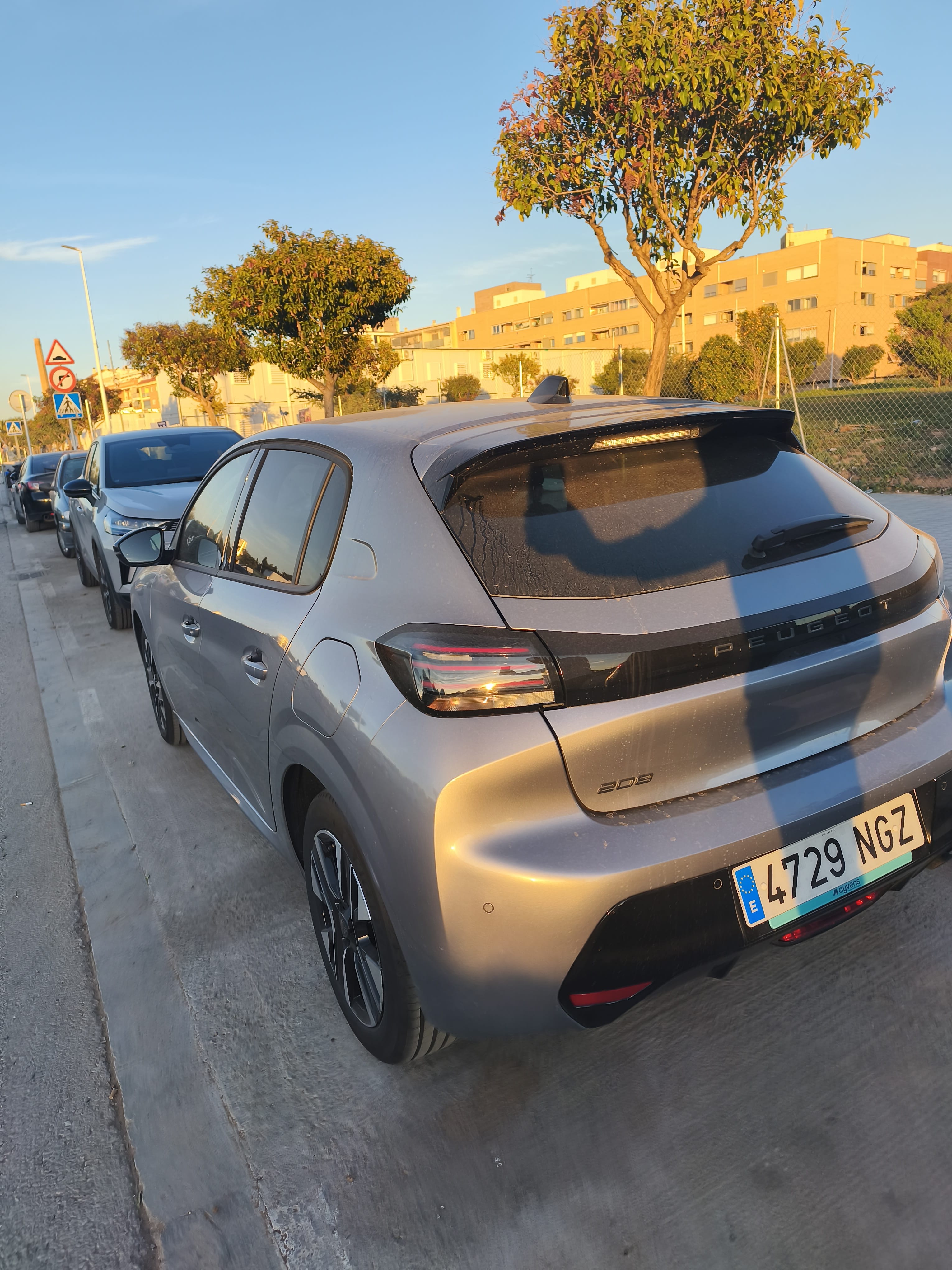 Peugeot 208 con Control de velocidad