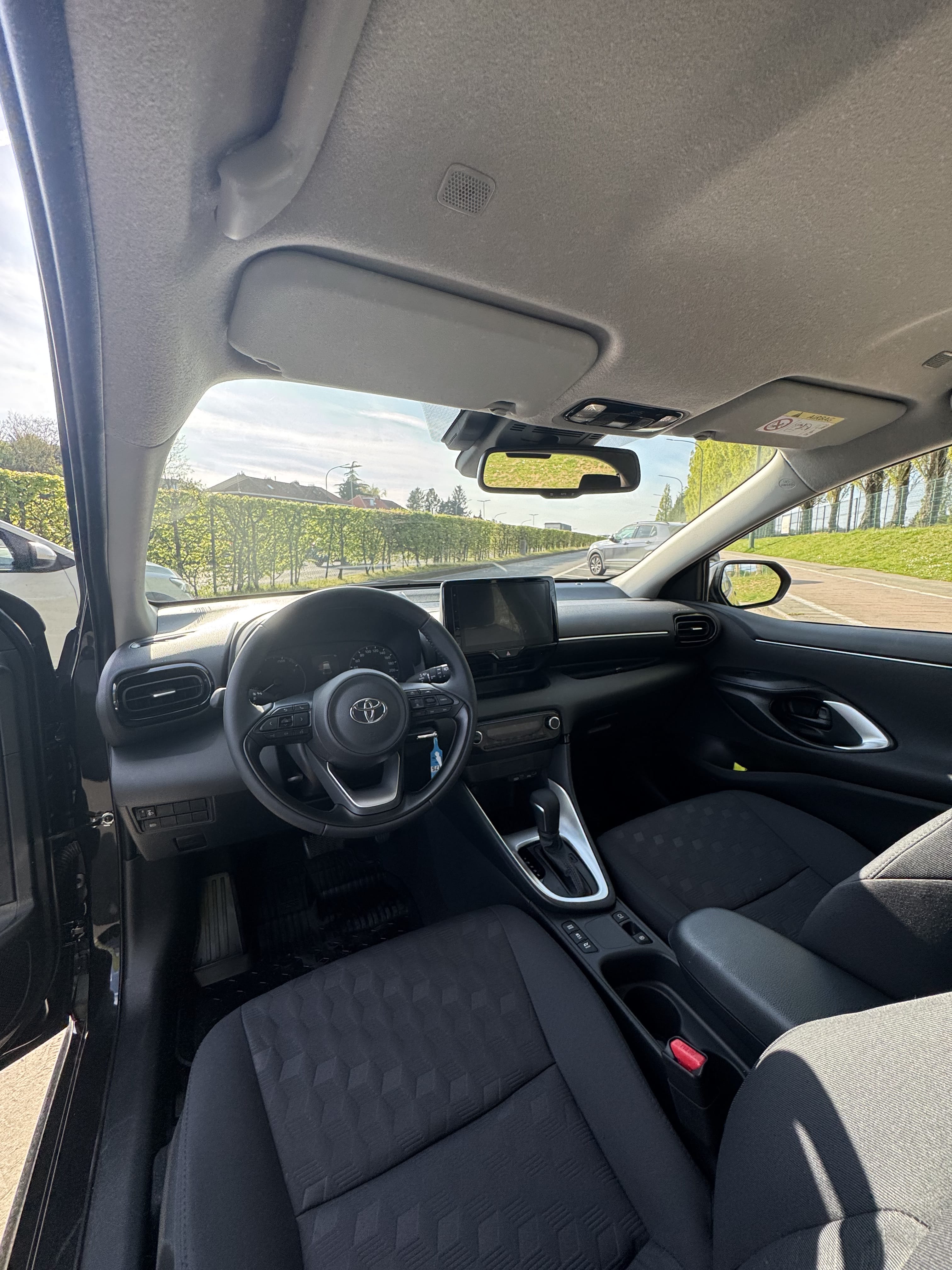 Toyota Yaris Hybride avec Régulateur de vitesse