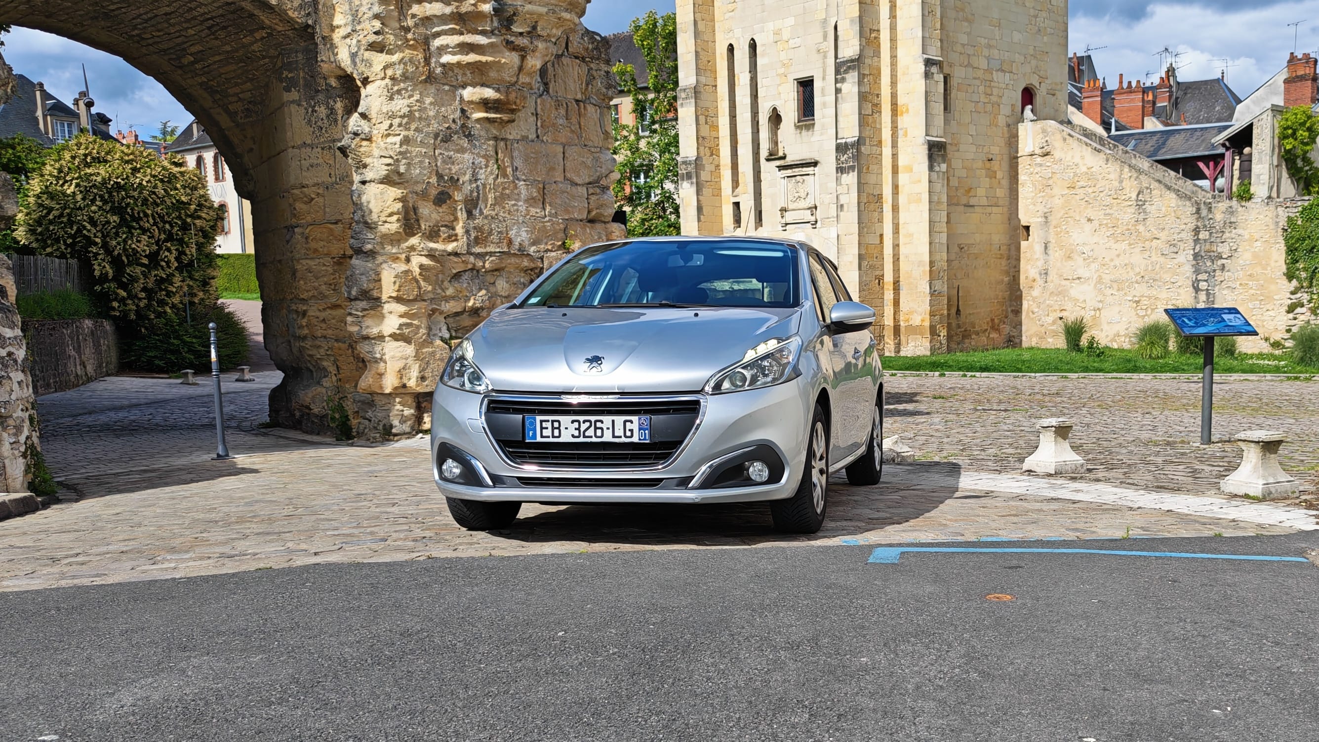 Peugeot 208, 2016, Diesel