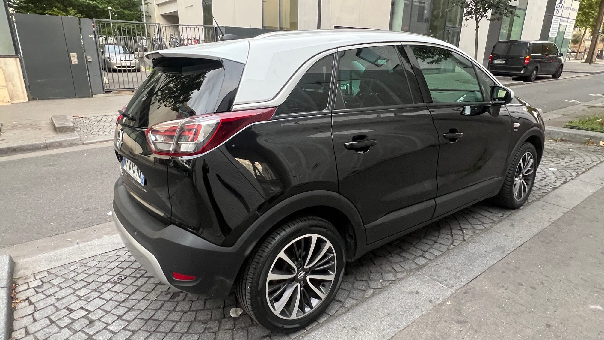 Opel Crossland avec GPS