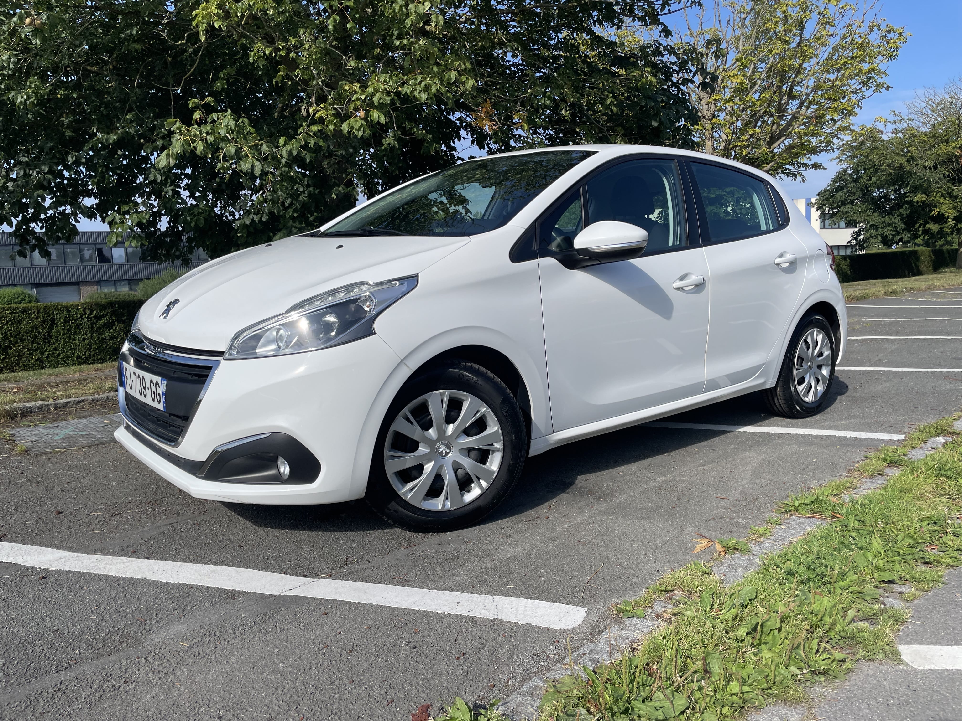 Peugeot 208, 2019, Essence 95