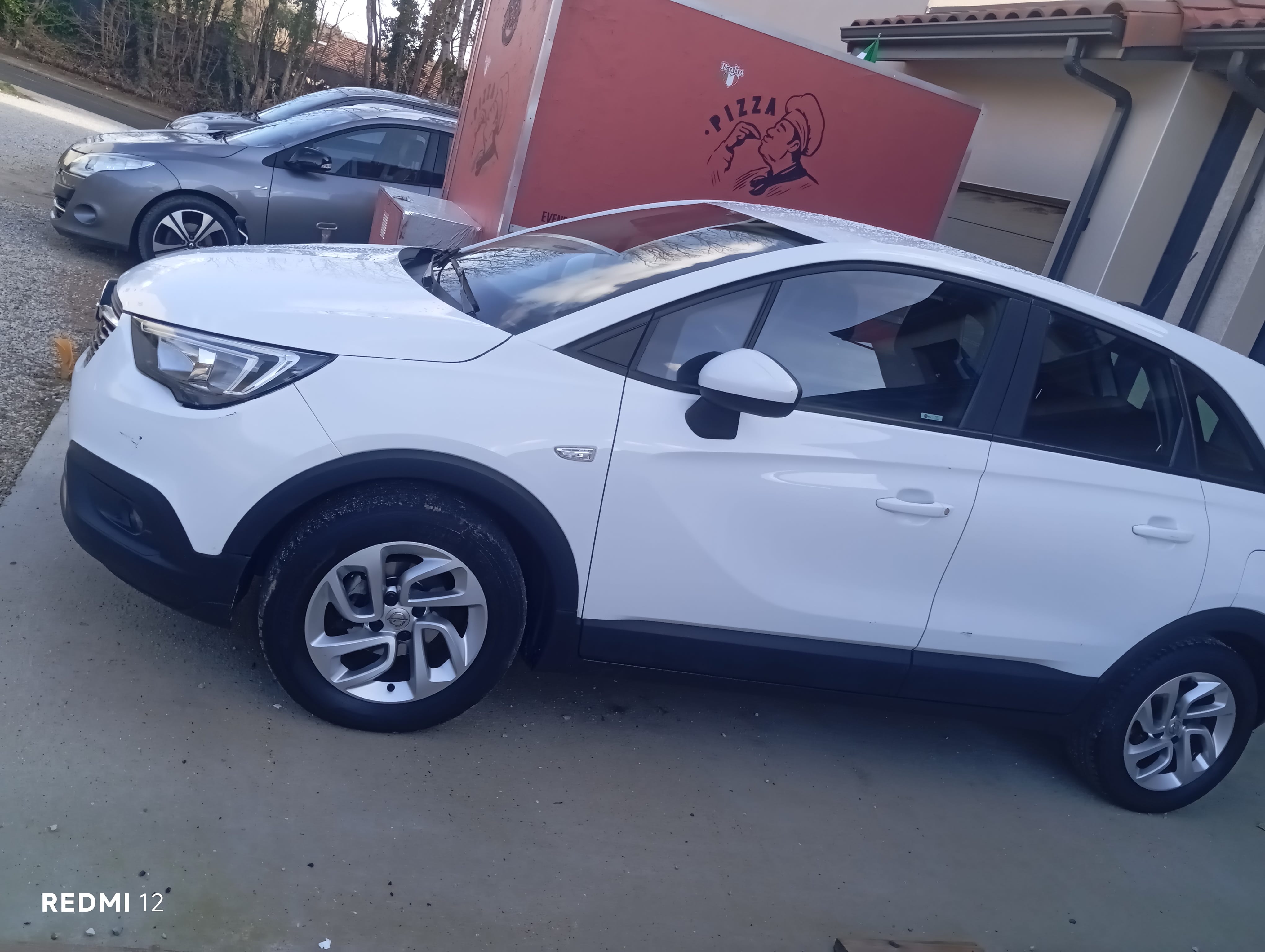 Opel Crossland, 2017