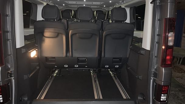 Opel Vivaro avec Chaines