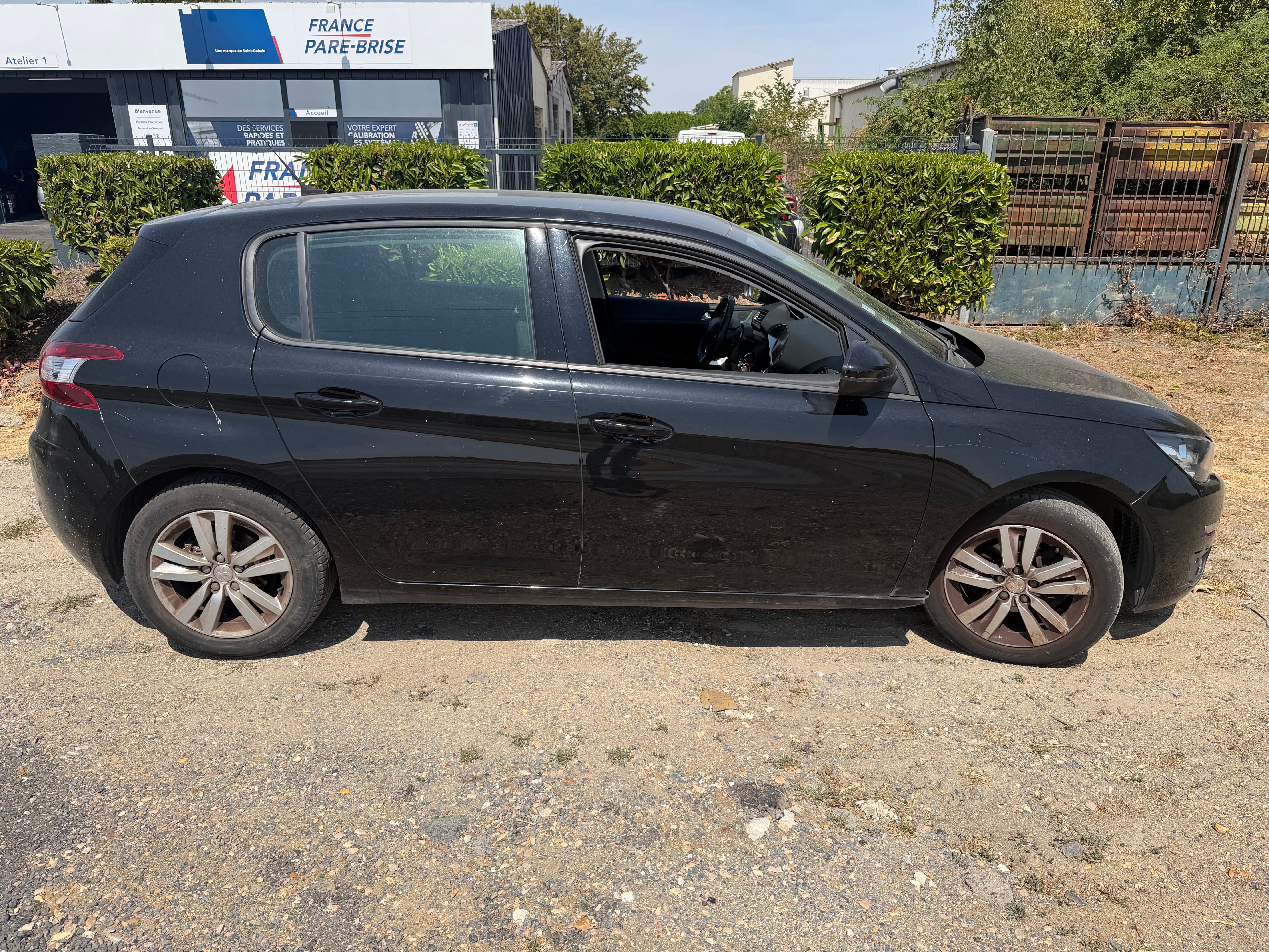 Peugeot 308 avec Climatisation