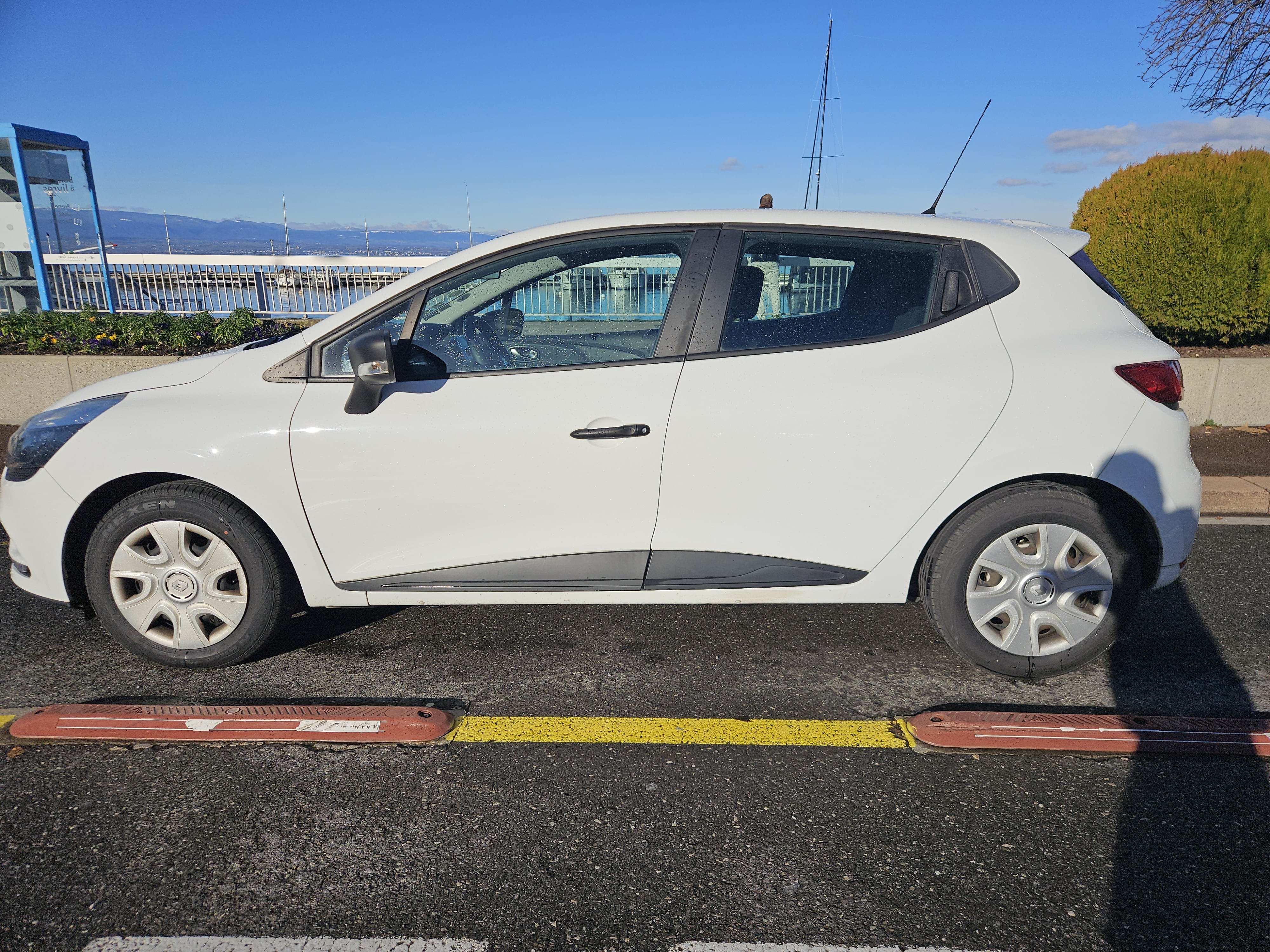 Renault Clio avec Climatisation