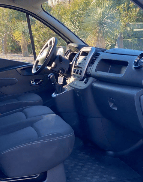 Renault Trafic Allongé L2H1 3 places version confort H1.97m idéal parking avec Entrée audio / iPod