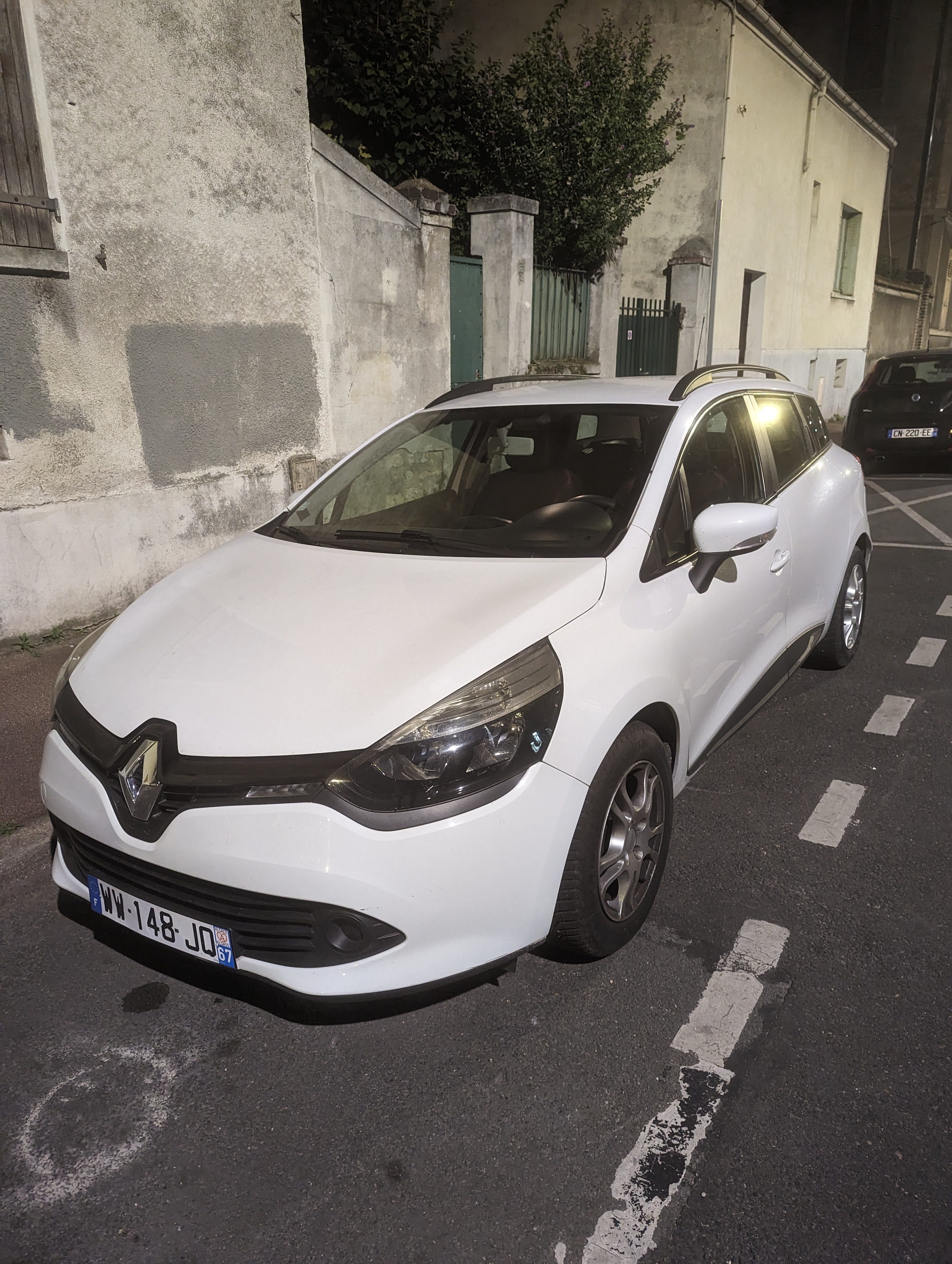 Renault Clio Estate, 2013, Essence 95