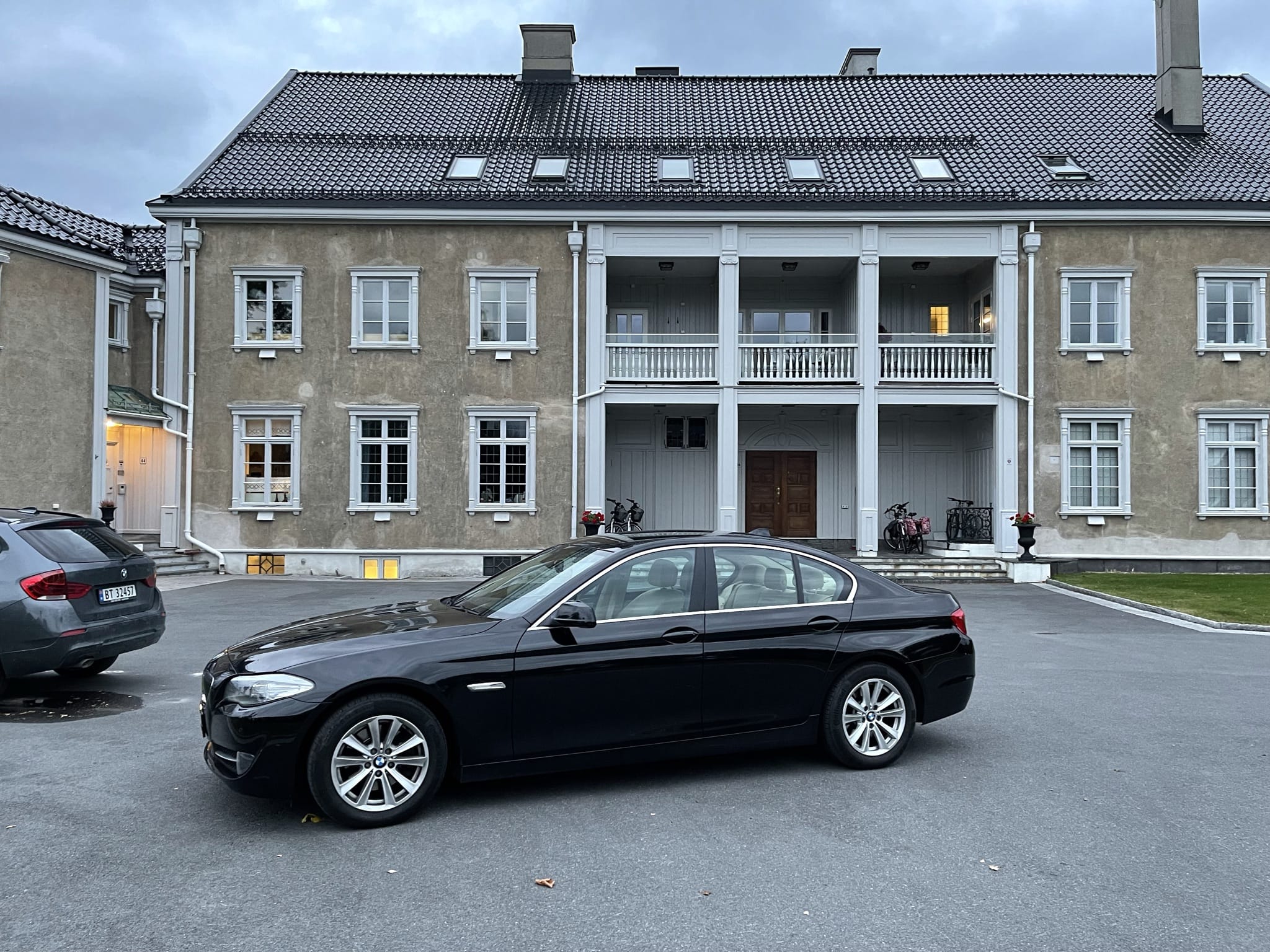 BMW 5-Serie med Vinterdekk