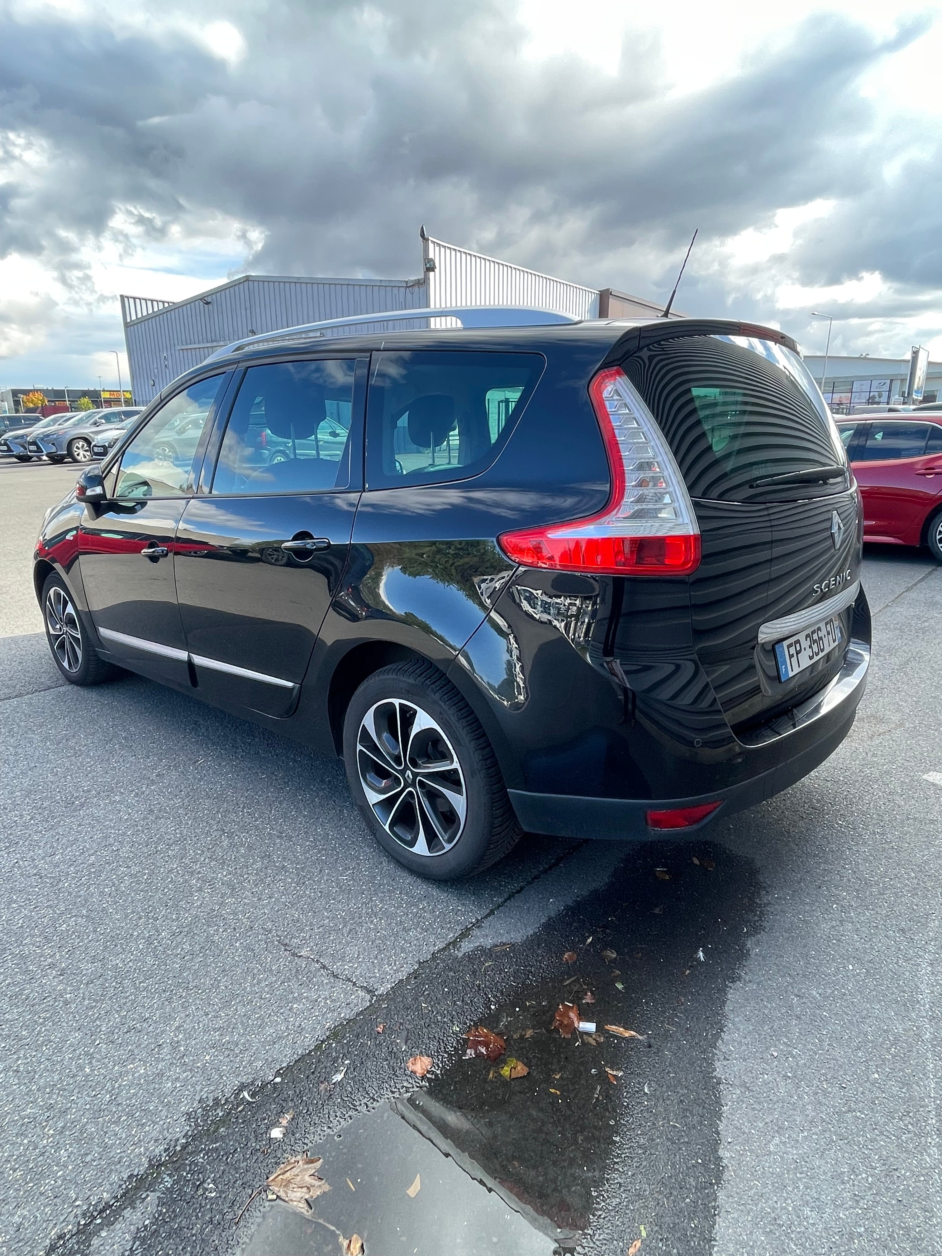 Renault Grand Scenic avec Climatisation