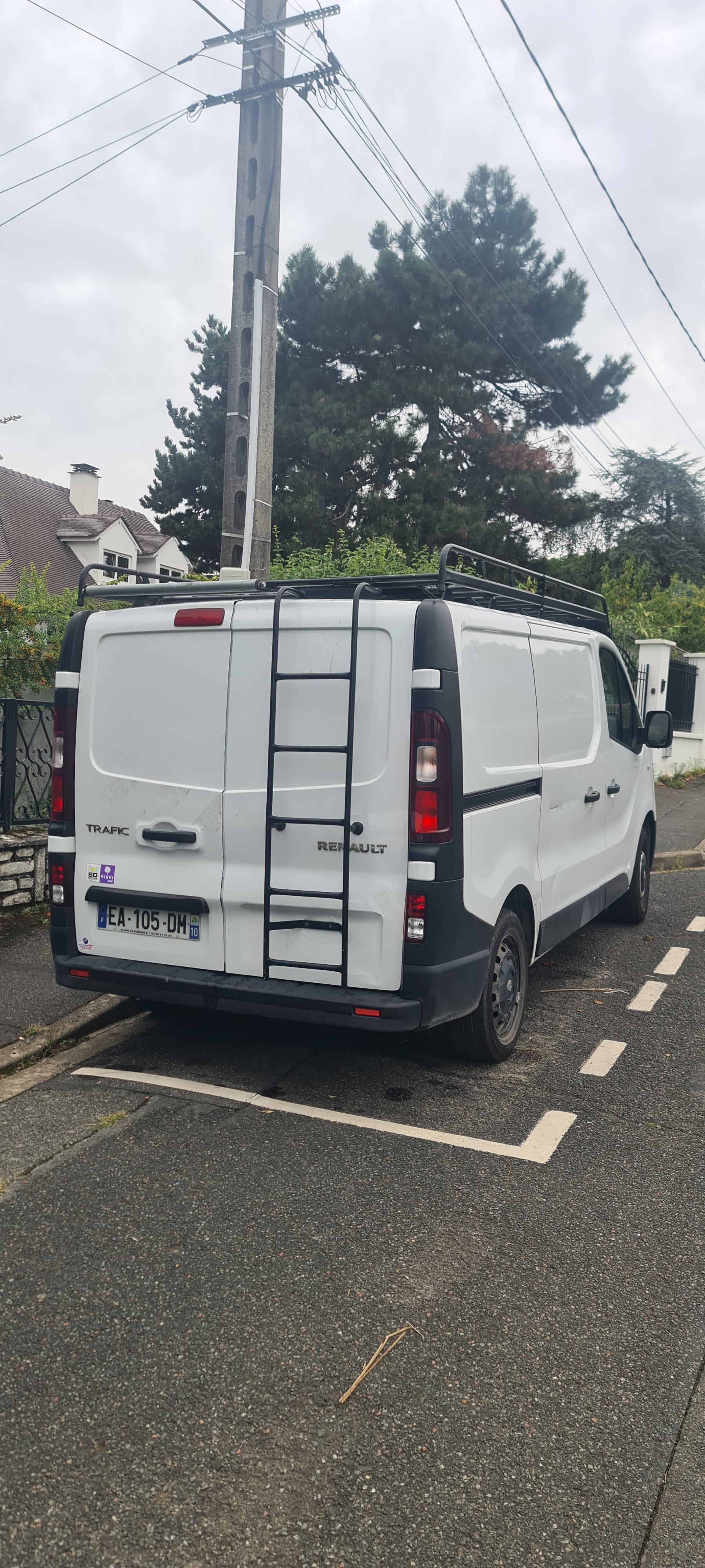 Renault Trafic avec Pneus neige