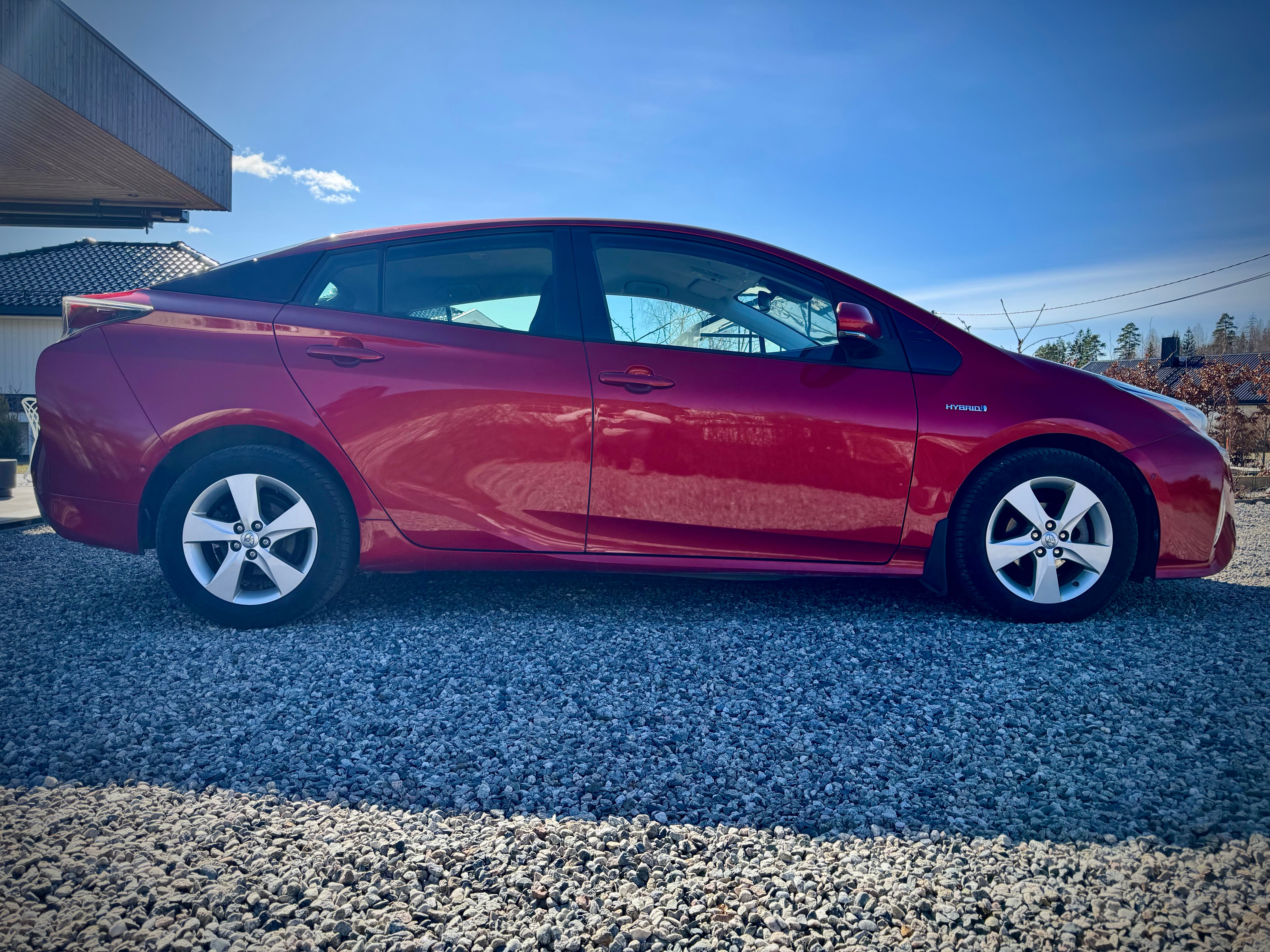Toyota Prius IV med Aircondition