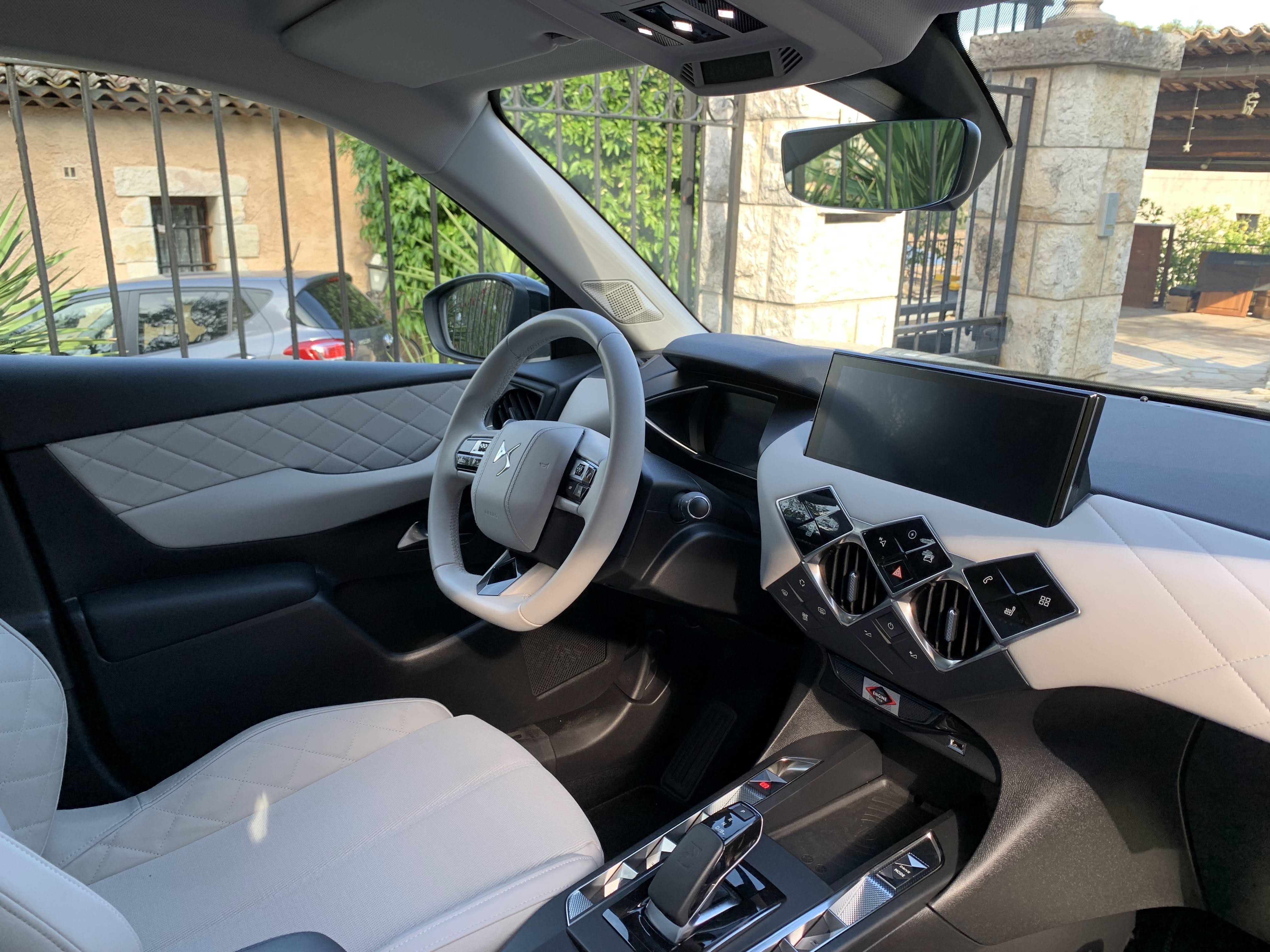 DS 3 E-TENSE avec Régulateur de vitesse