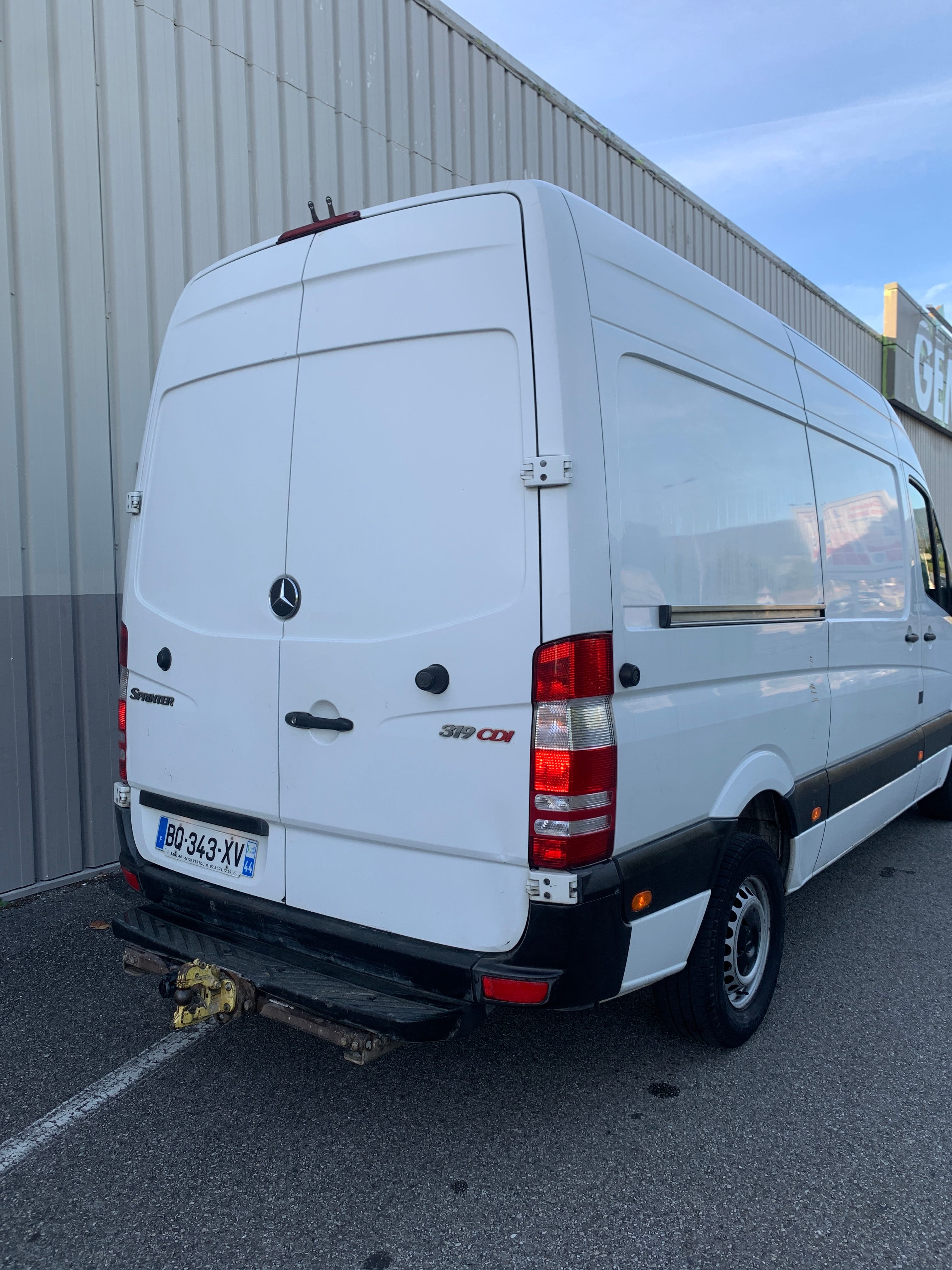 Mercedes-Benz Sprinter  319 3.0 V6 190 CV avec Siège bébé